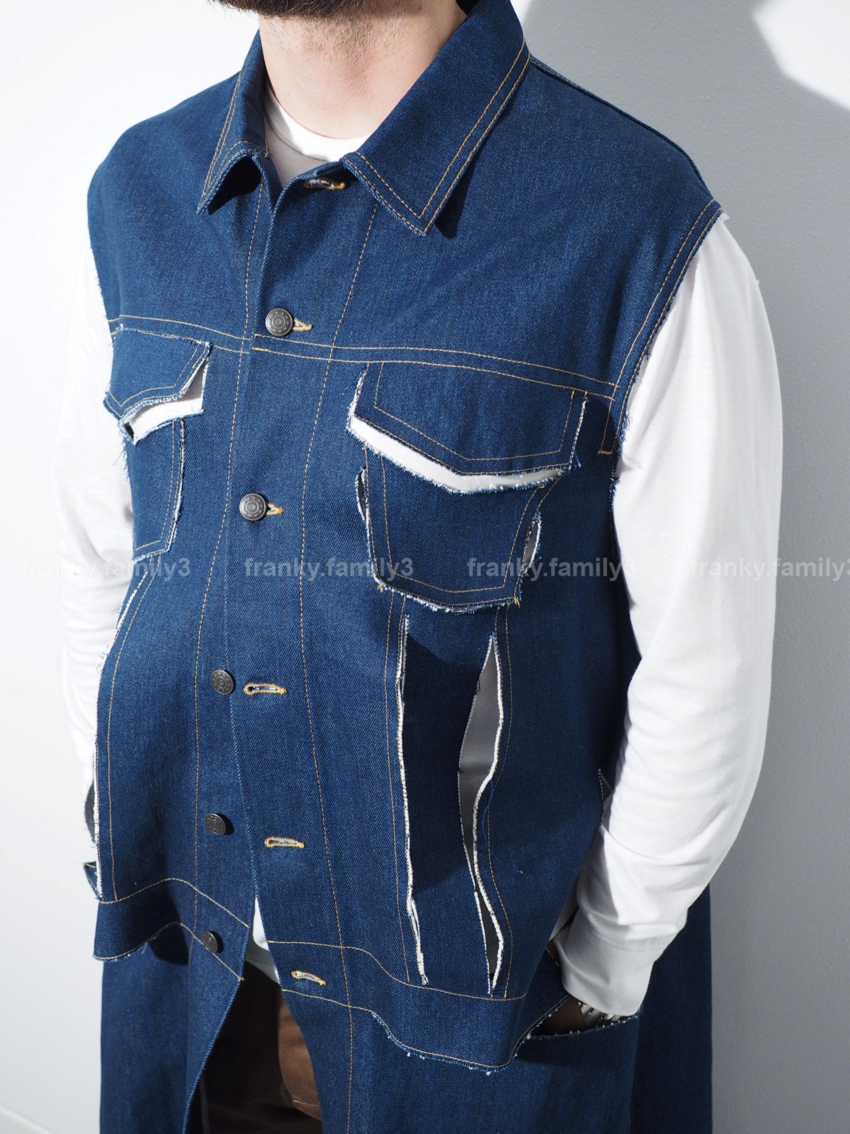 Maison Margiela Maison Margiela Long Denim Coat Destroyed oversize jacket Size US L / EU 52-54 / 3 - 22 Thumbnail