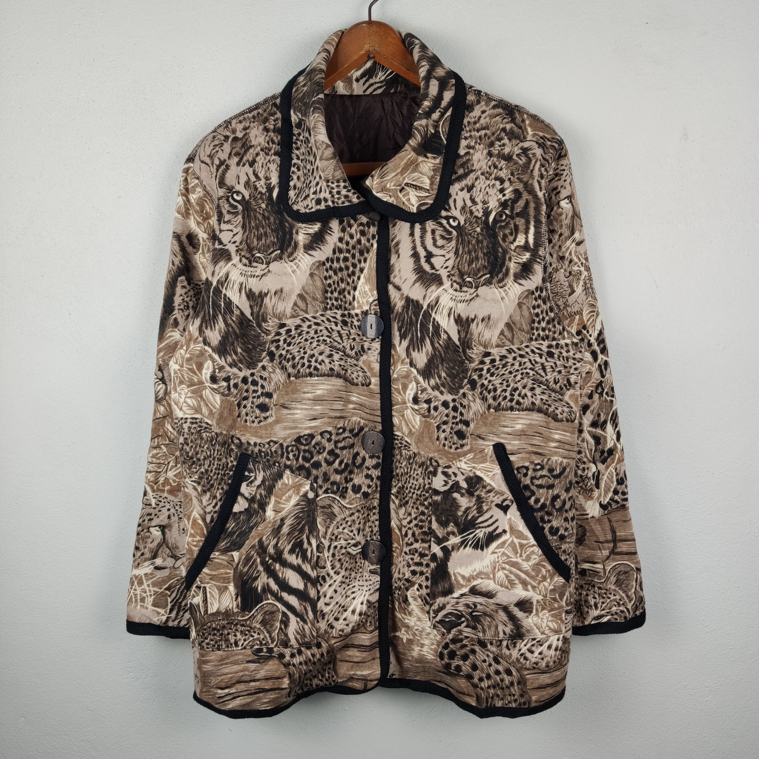 SUPER RARE OVERPRINT DESIGN TIGER MOTIVE JACKET
