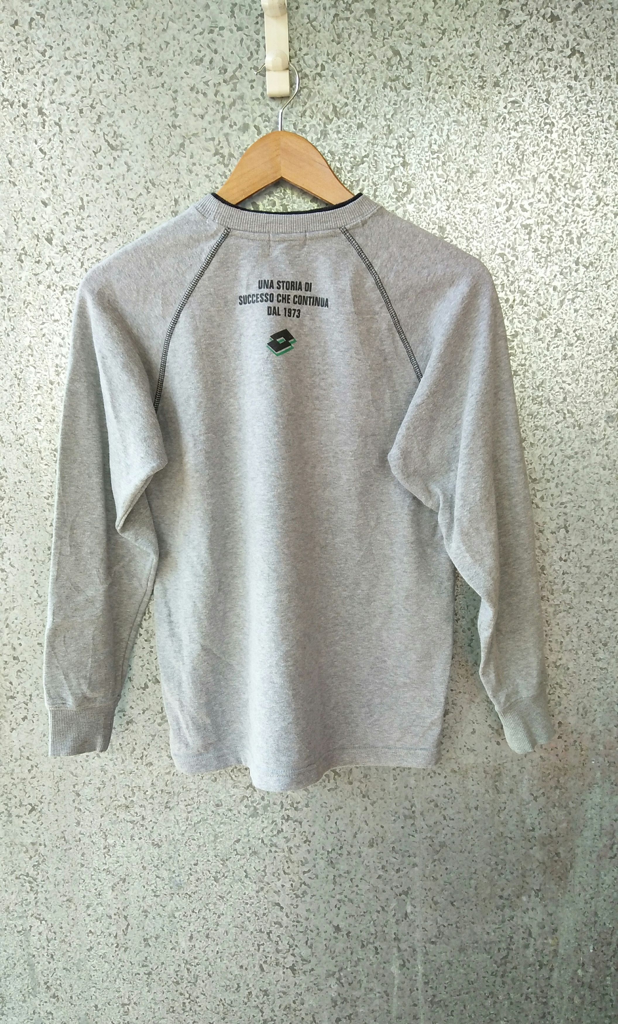 Lotto Sport 🔥 Lotto sweatshirt big logo spell out Size US S / EU 44-46 / 1 - 2 Thumbnail