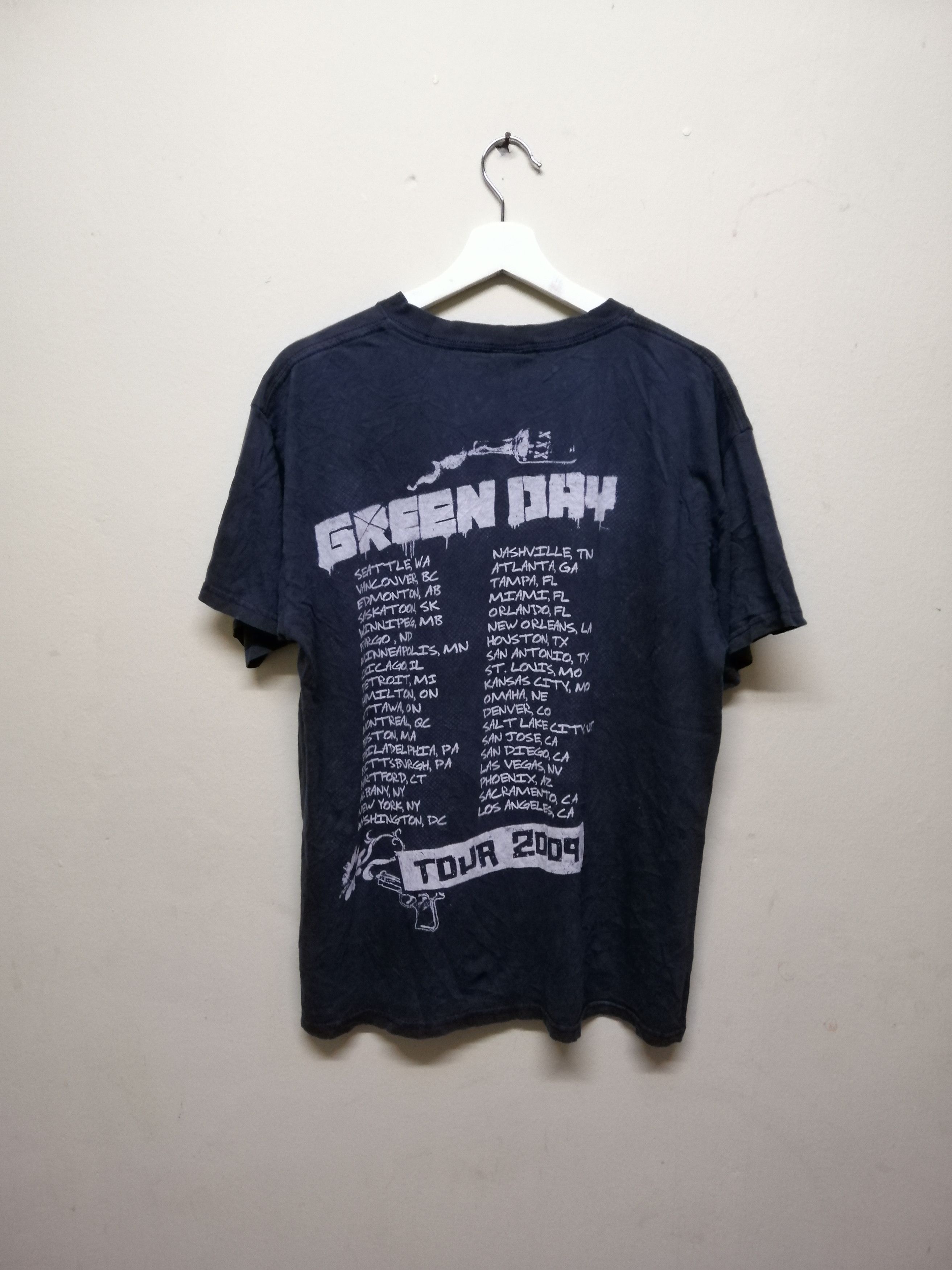 Band Tees Vintage Green Day - Tour 2009 Tshirt Size US M / EU 48-50 / 2 - 2 Thumbnail