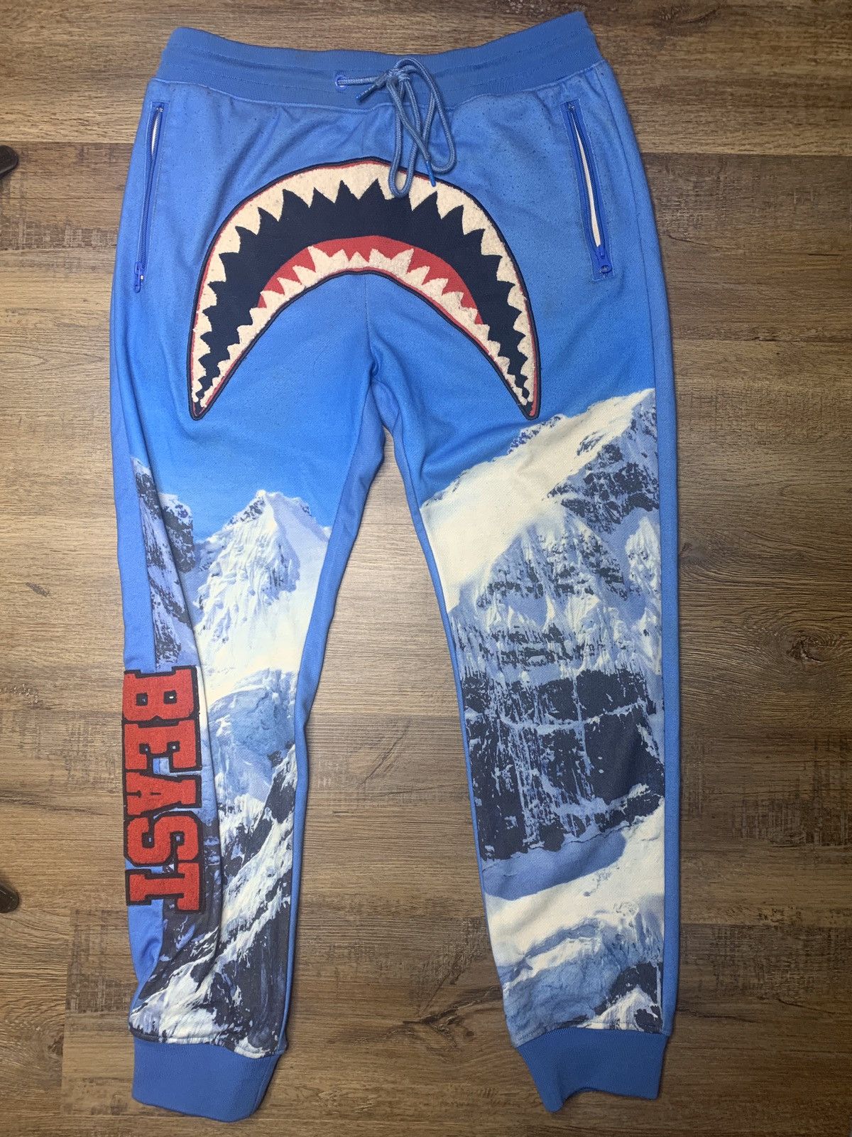 Hudson shark mouth hoodie deals