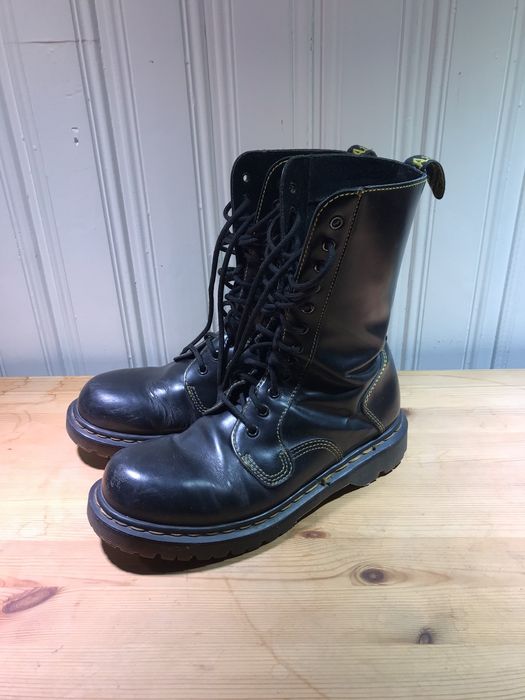 Dr martens neilson on sale 12 eye boot