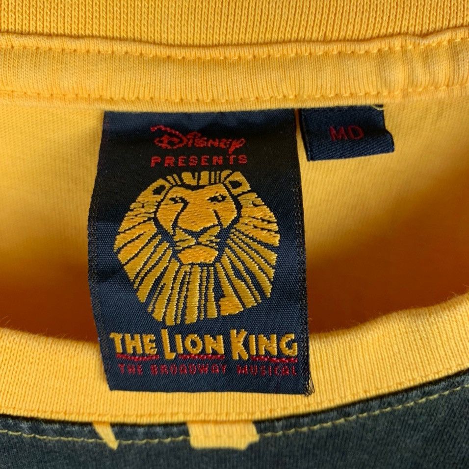 Disney × Vintage Vintage Lion king yellow movie shirt Size US M / EU 48-50 / 2 - 4 Thumbnail