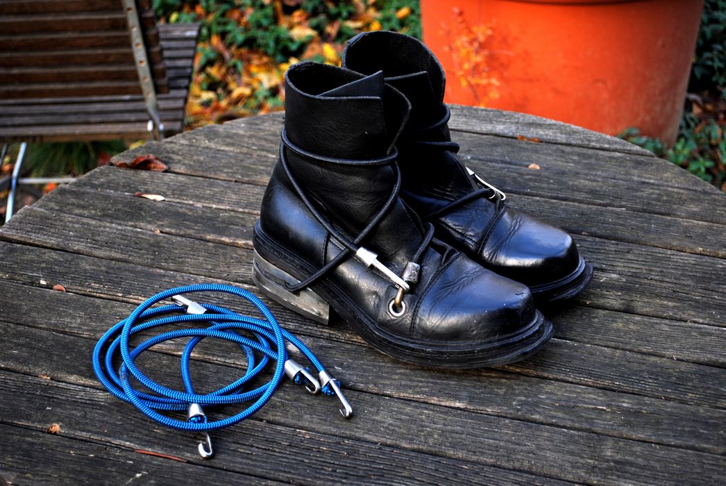 Dirk bikkembergs metal heel bungee clearance cord boots