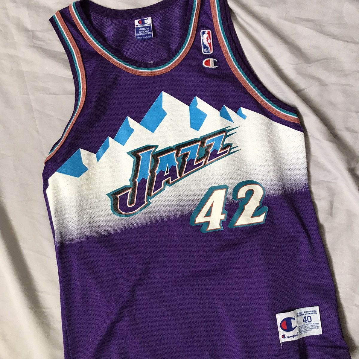 Vintage 2000’s Champion Jersey Utah Jazz Donyell Marshall #42 Size US M / EU 48-50 / 2 - 1 Preview