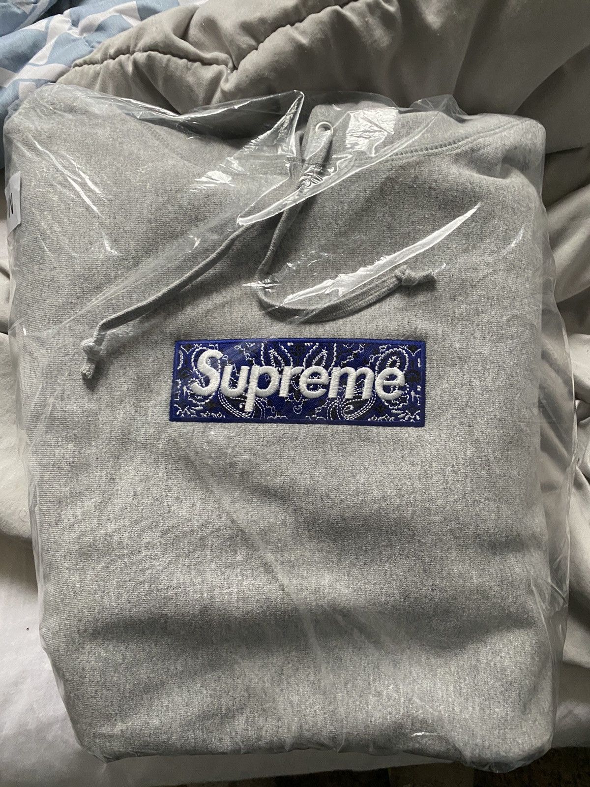 Supreme Bandana Box Logo 2024 Hooded Sweatshirt Heather Grey Size:L