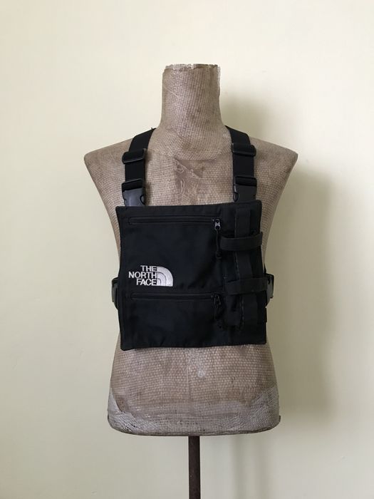 North face store chest rig