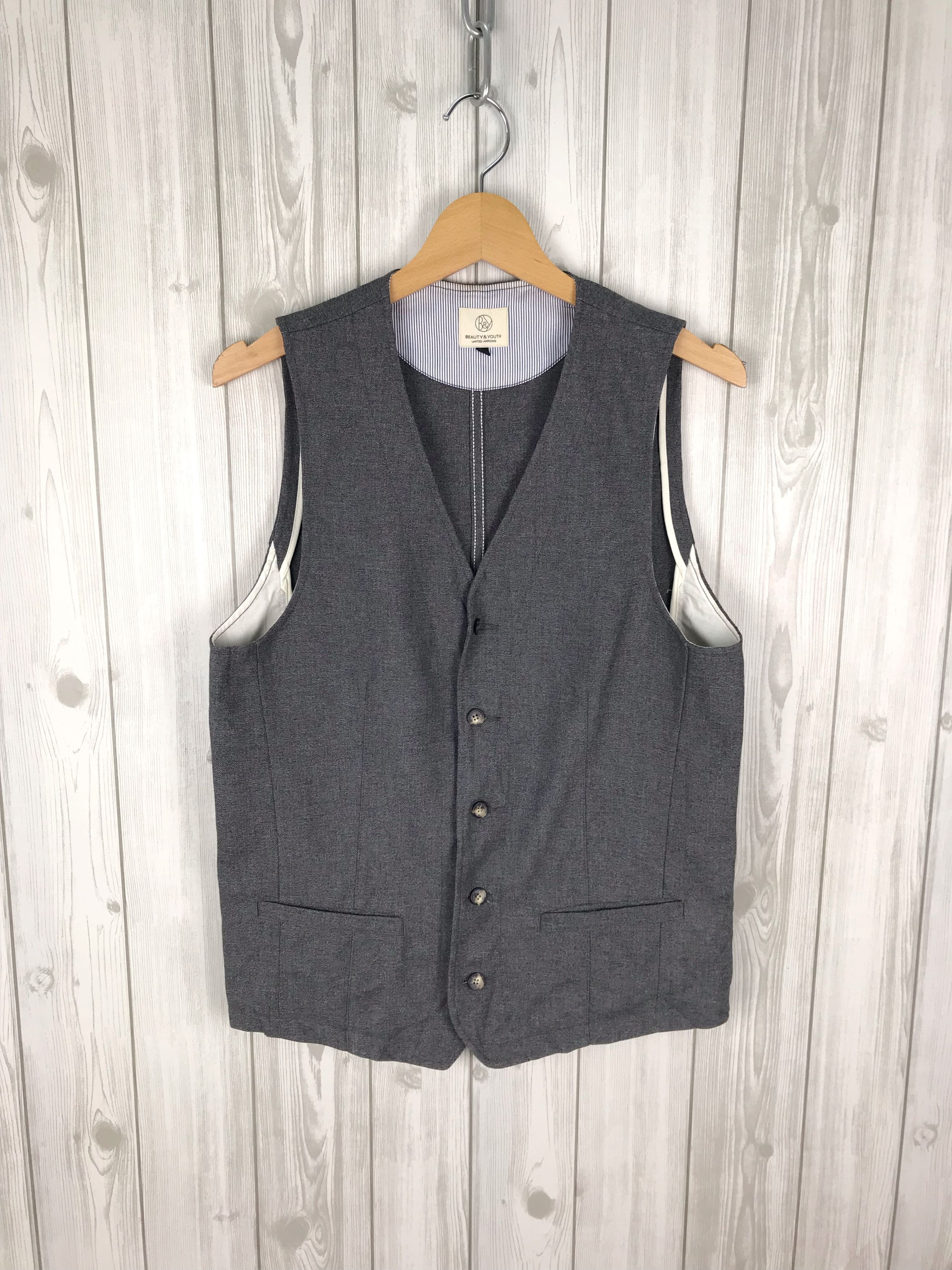 United Arrows UNITED ARROWS Beauty & Youth Vest Size US M / EU 48-50 / 2 - 1 Thumbnail