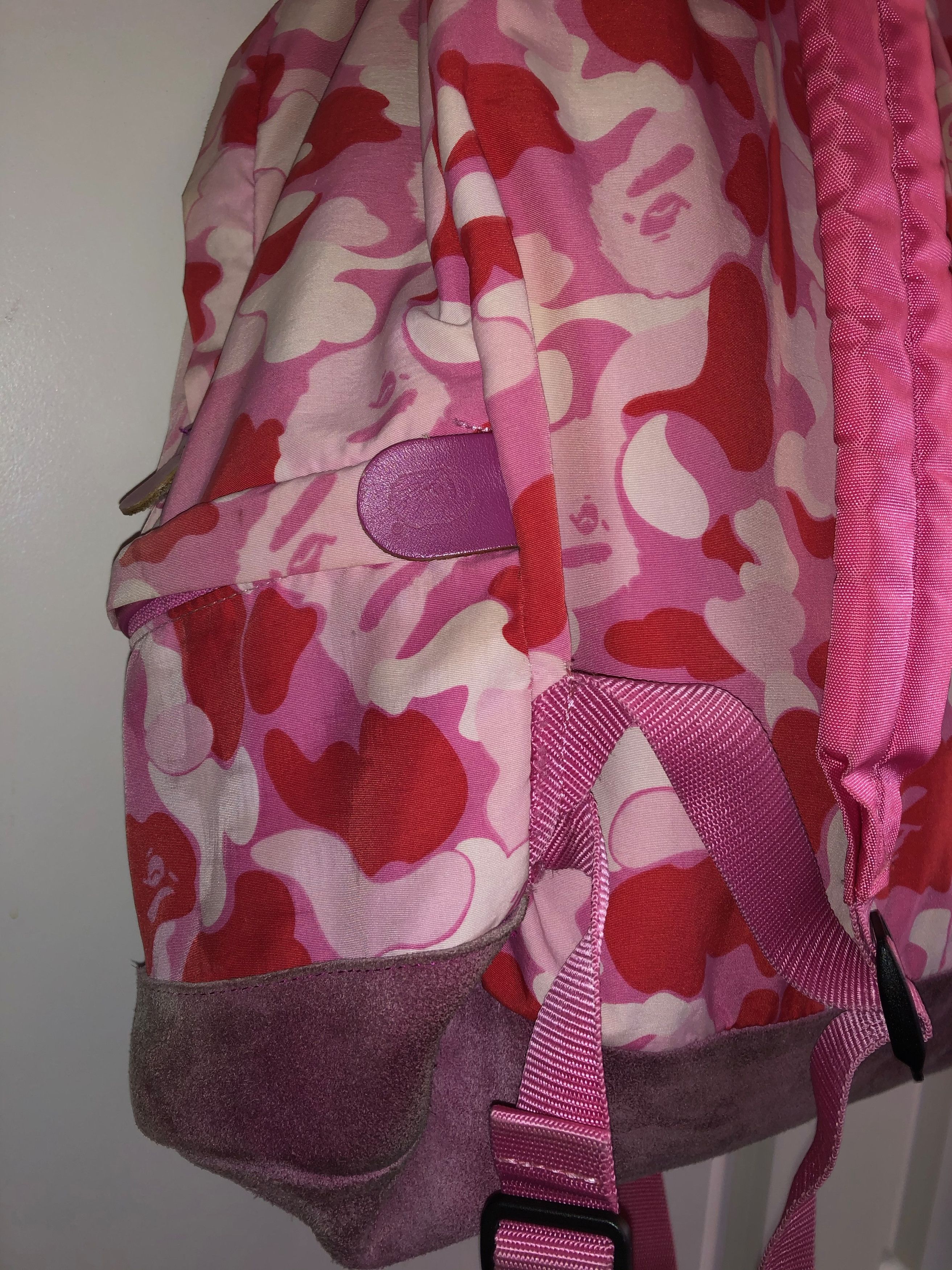 Bape A Bathing Ape Bape Nigo Pink Cloud Camo Unisex Backpack Size ONE SIZE - 5 Thumbnail