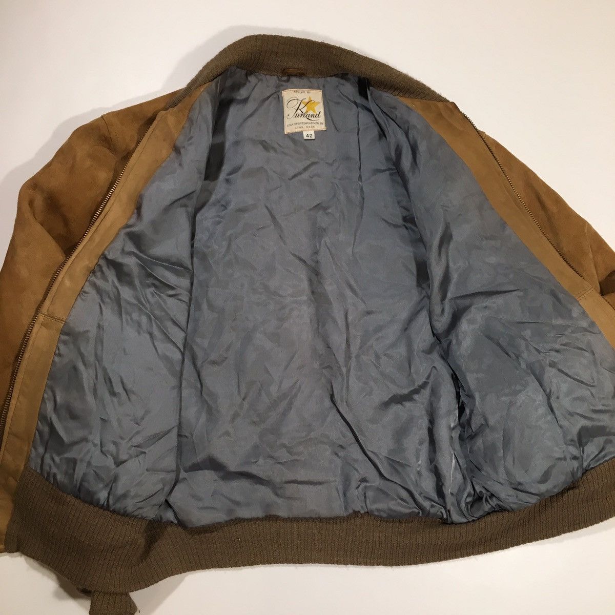 Vintage Vintage Tan Suede Leather Jacket Size US M / EU 48-50 / 2 - 2 Thumbnail