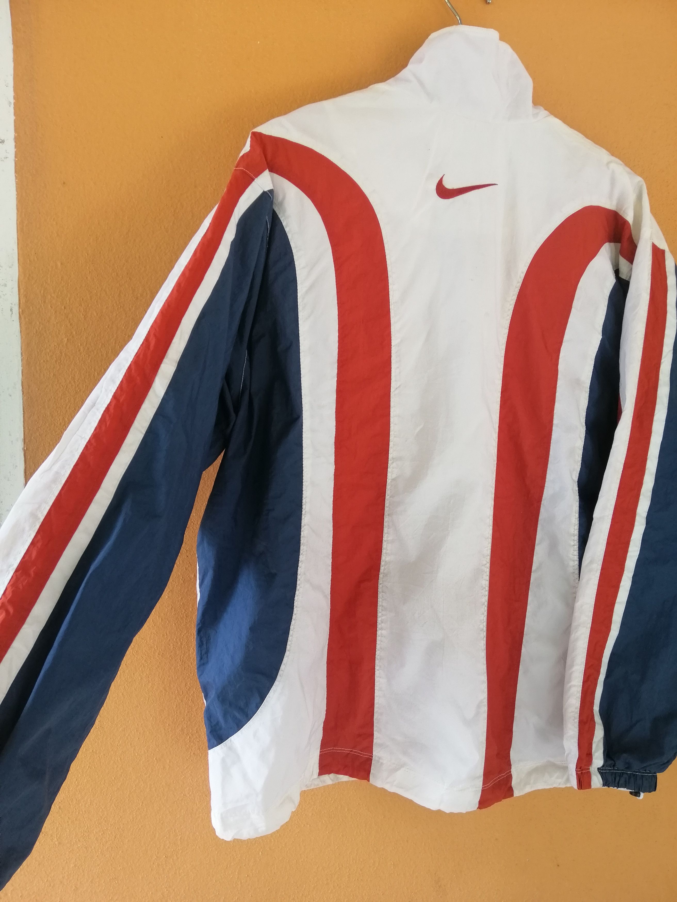 Nike × Vintage Vintage 90s Nike Multicolour Half Zipper Jacket Nice Design Size US L / EU 52-54 / 3 - 7 Thumbnail