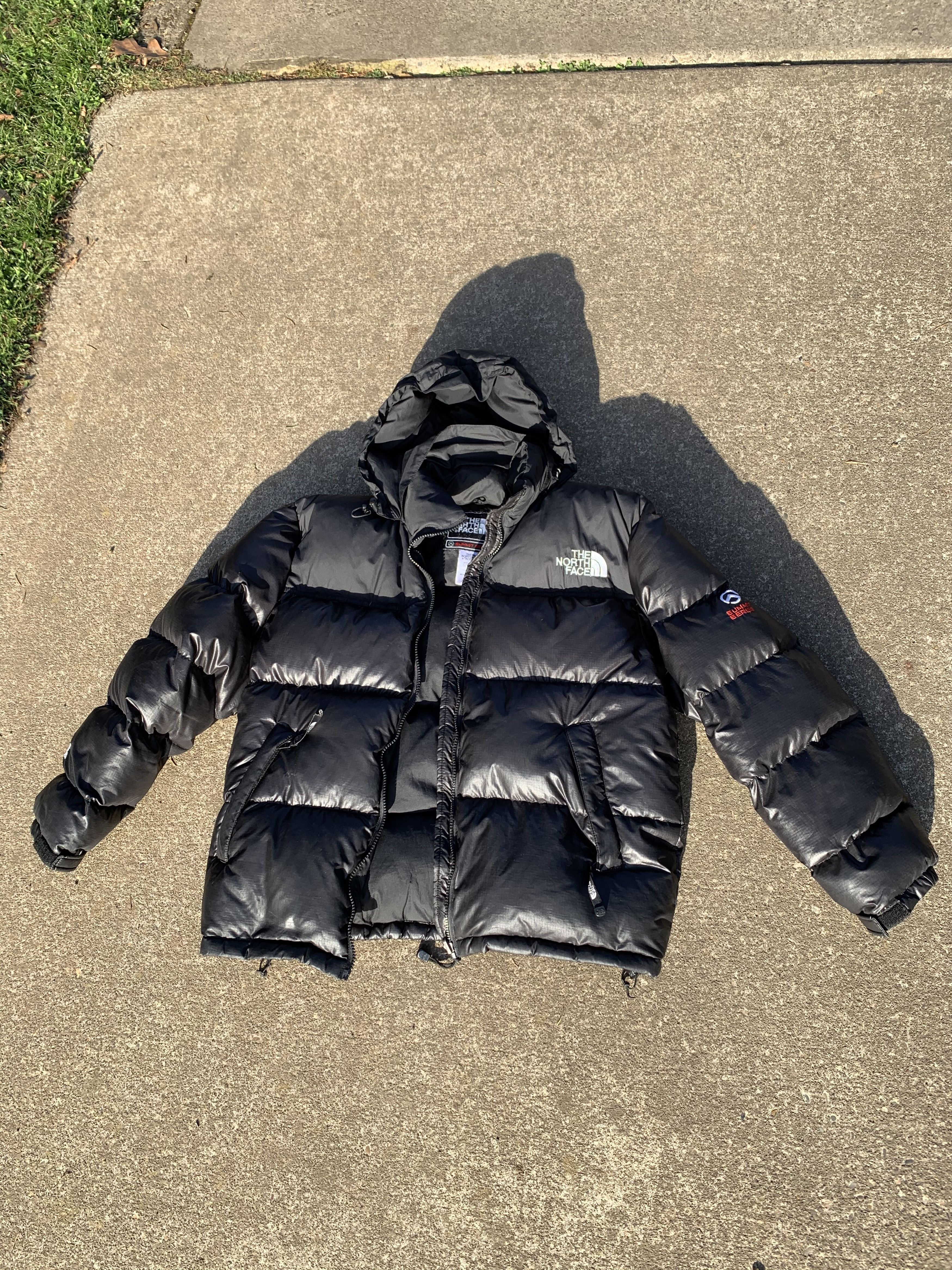 The North Face 900 Fill Summit Series Puffer Jacket (L) – Stocked