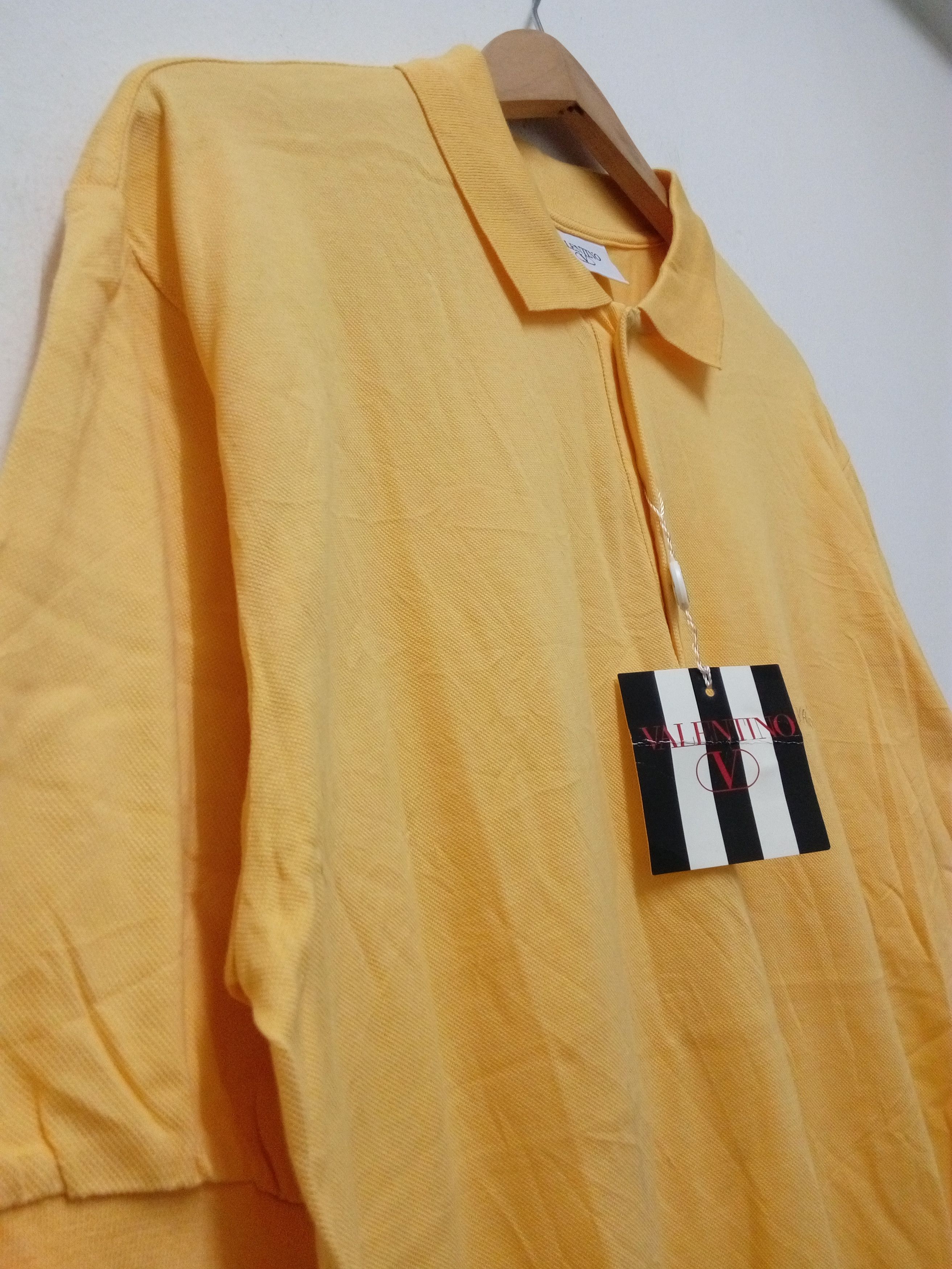 Valentino × Vintage NEW WITH TAGS VALENTINO POLO SHIRT Size US L / EU 52-54 / 3 - 5 Thumbnail