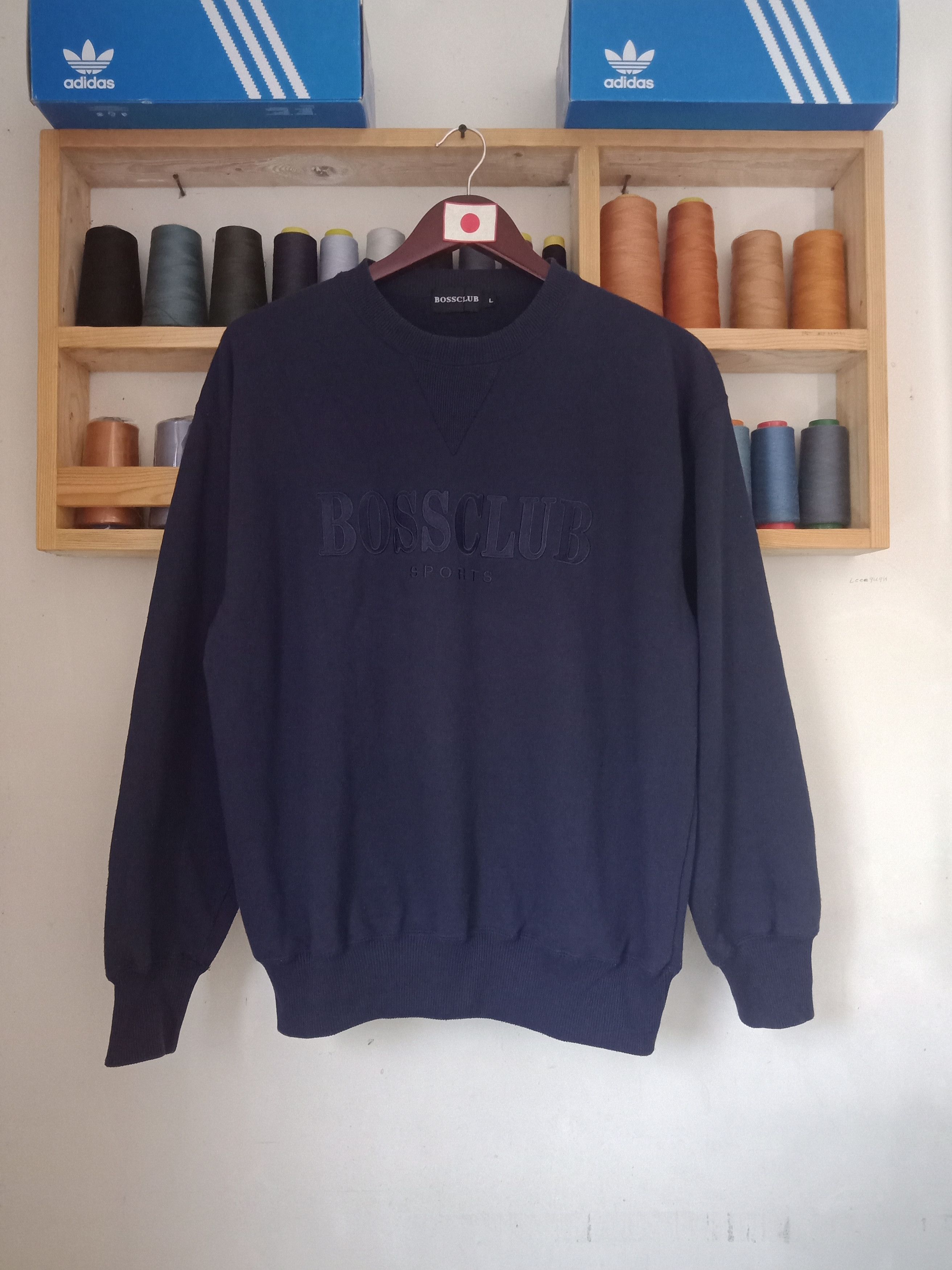 Hugo Boss Boss club Embroidered Big Logo Sweatshirt Size US L / EU 52-54 / 3 - 1 Thumbnail