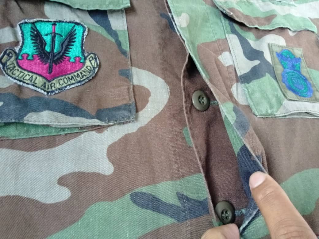 Vintage Vintage Army Military Patches Jacket Size US L / EU 52-54 / 3 - 5 Thumbnail