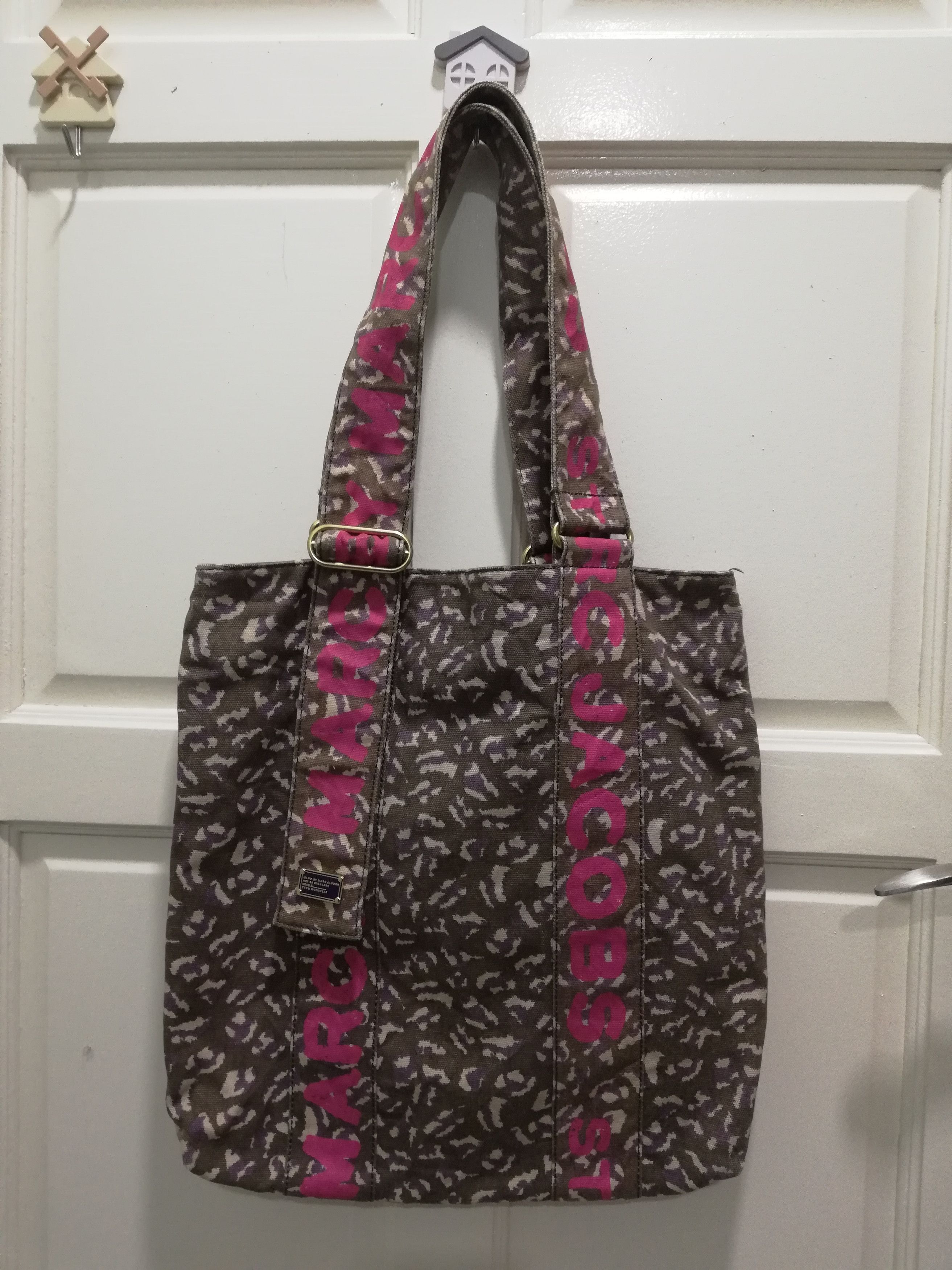 MARC BY MARC JACOBS TOTE BAG