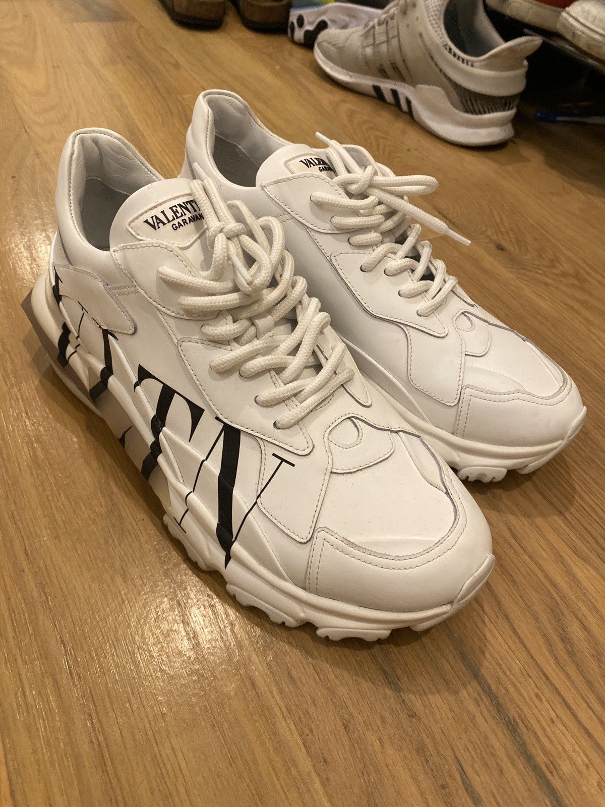 Valentino VALENTINO GARAVANI White 'VLTN' Bounce Sneakers | Grailed