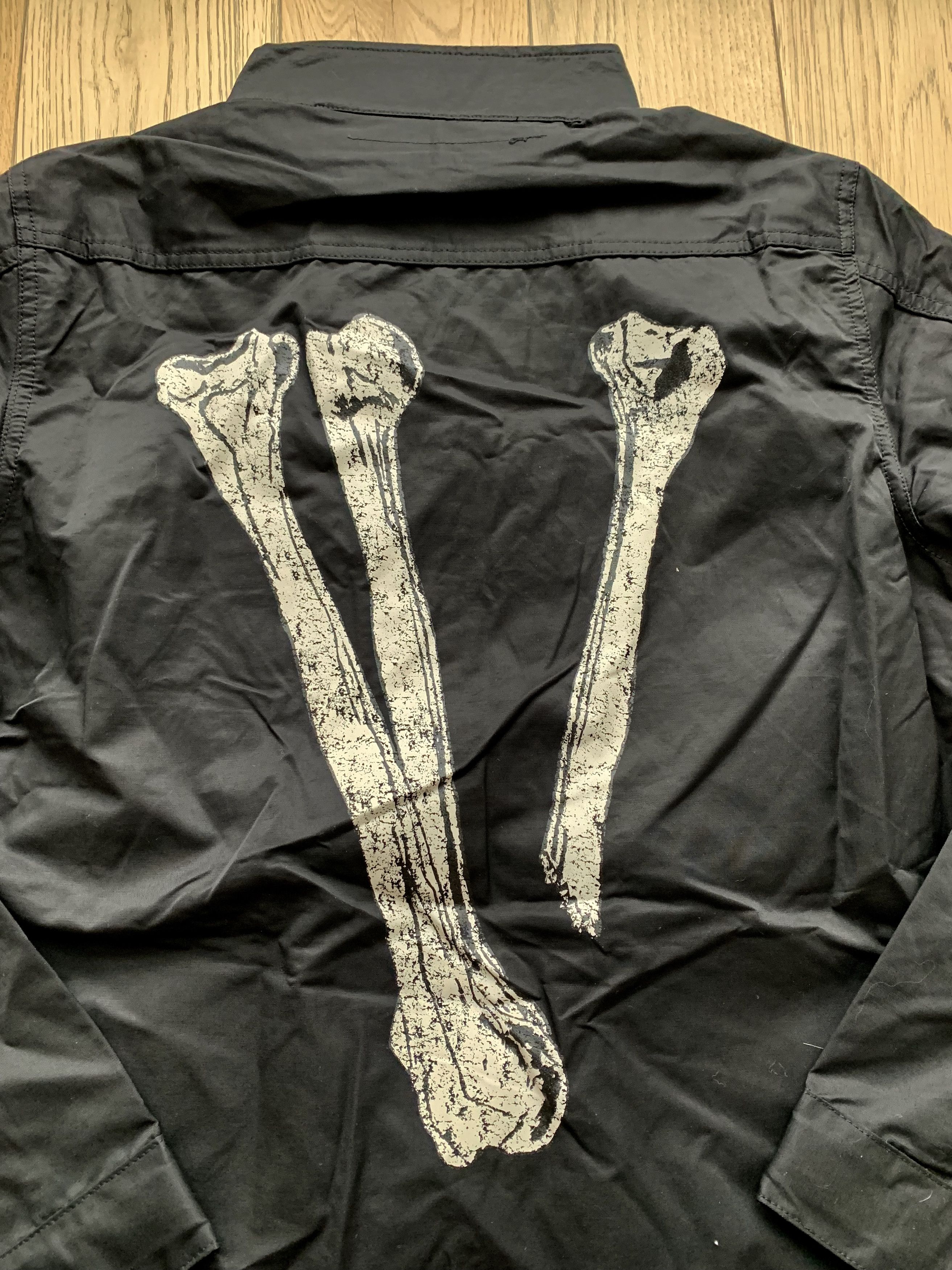 Vlone trench coat hotsell