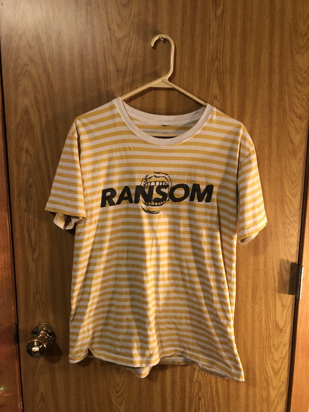 yellow stripe shirt