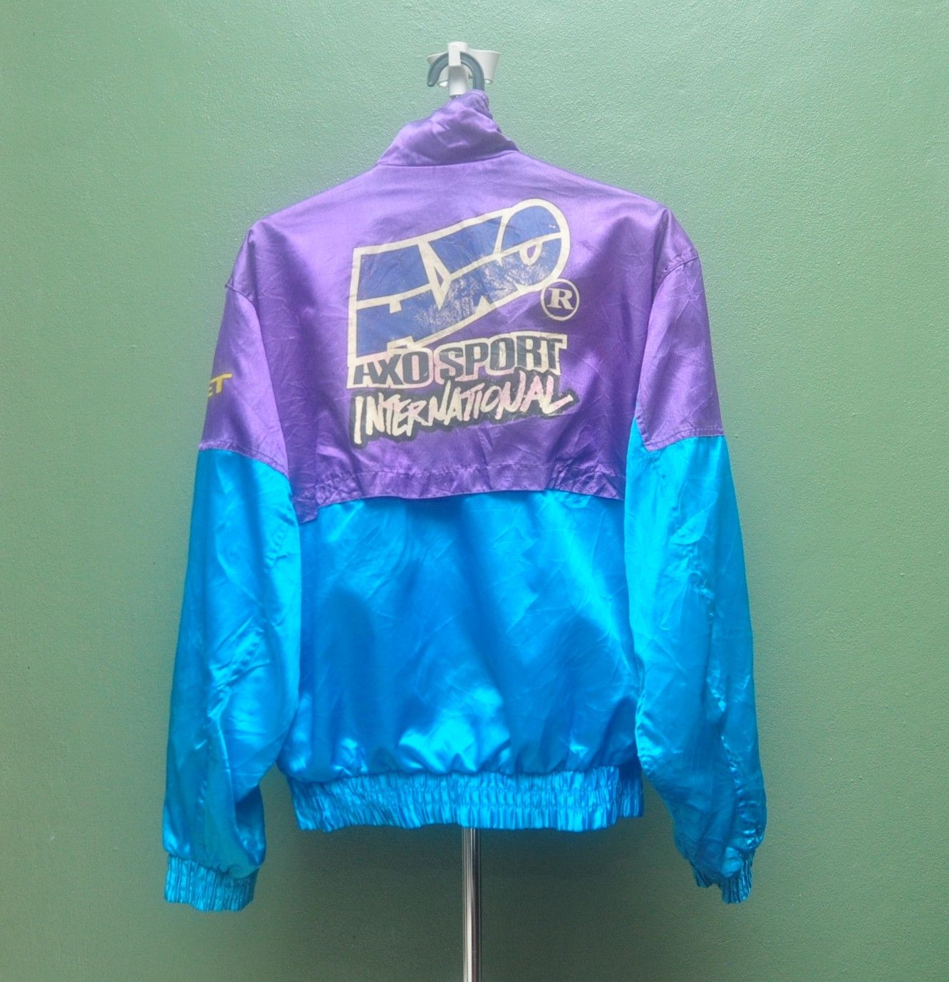 Japanese Brand Vintage Axo Sport International Multicolour Jacket Size US L / EU 52-54 / 3 - 4 Thumbnail