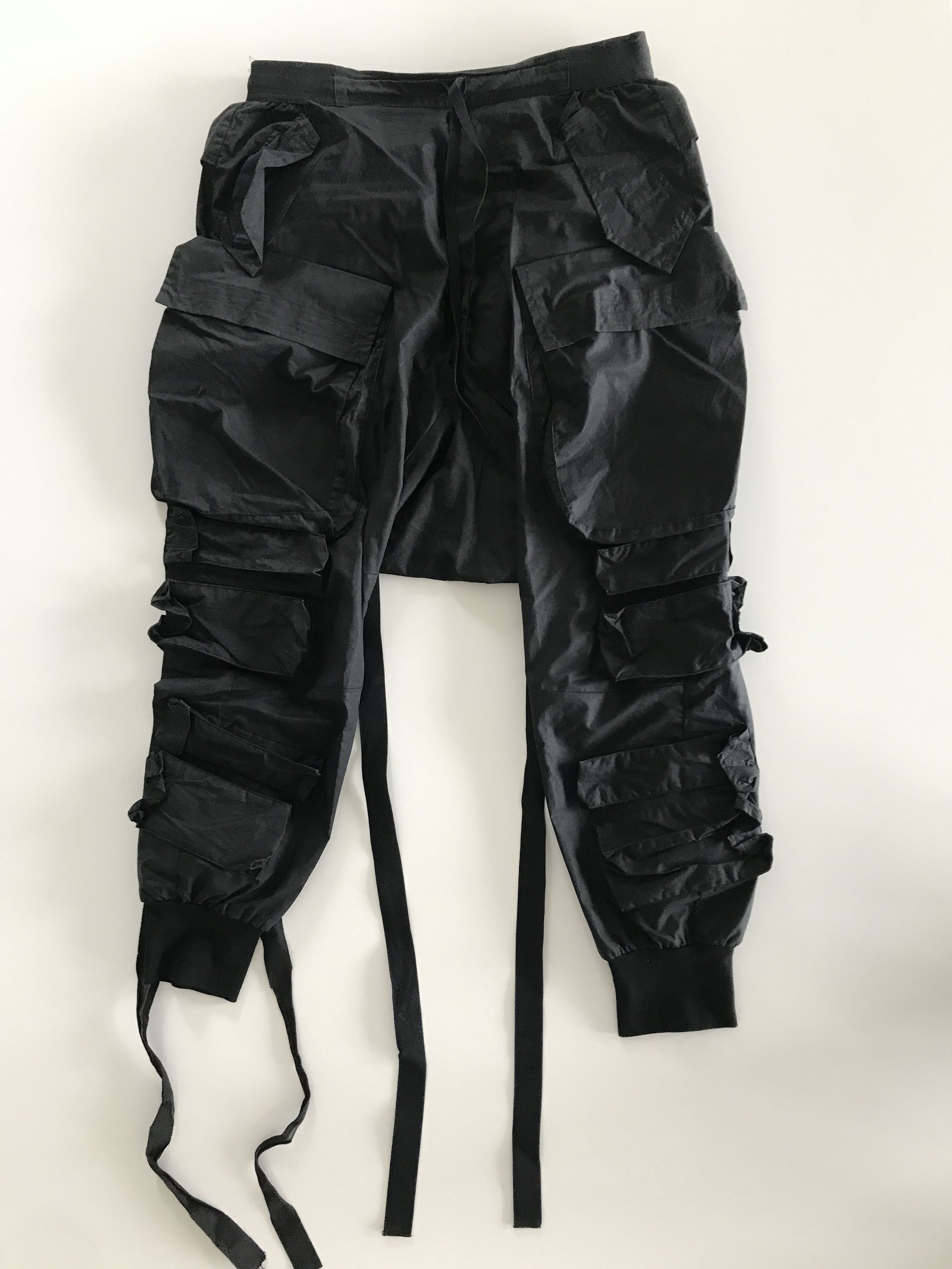 Ben Taverniti Unravel Project Black Cargo Pants in Technical Cotton |  Grailed