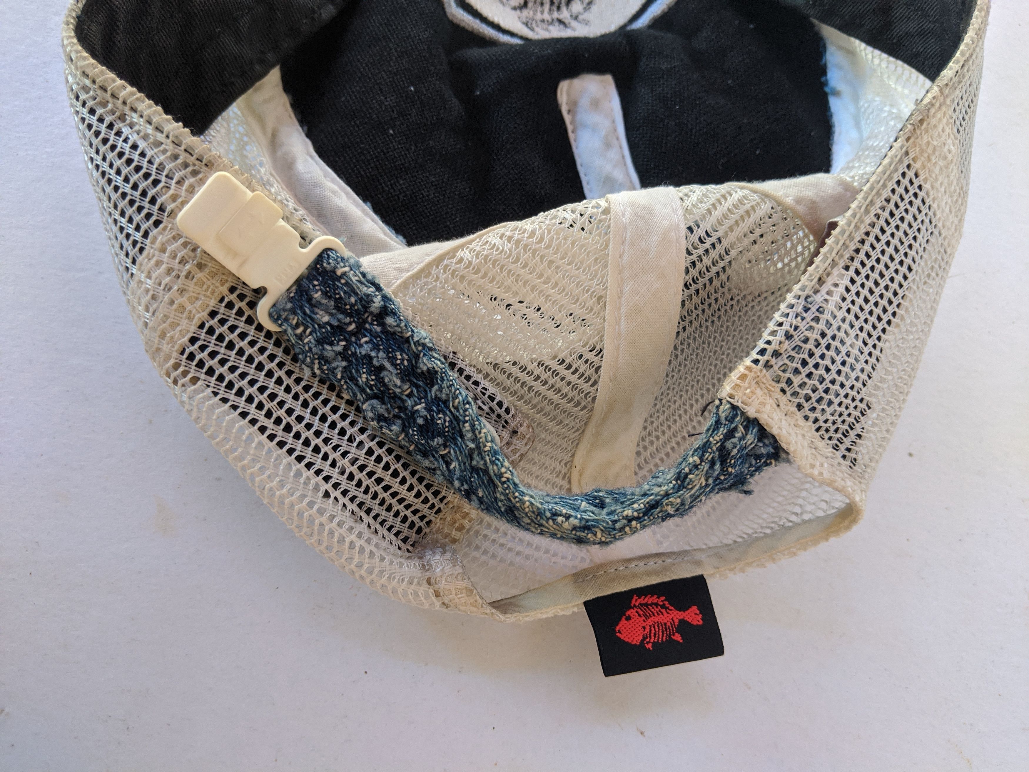 Vintage Skateboarding Bronze age embroidery trucker cap Size ONE SIZE - 6 Thumbnail