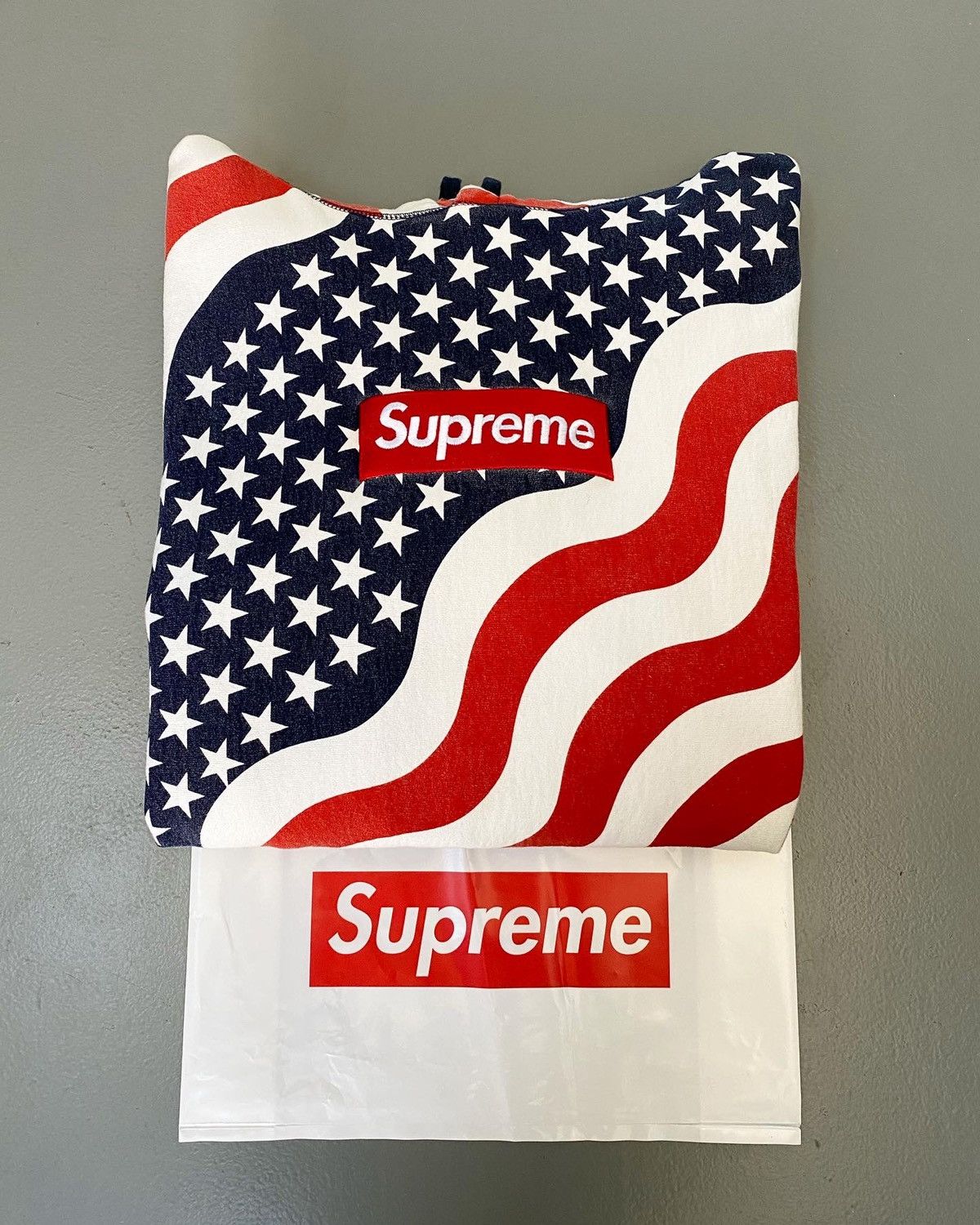 Supreme Usa Box Logo Hoodie | Grailed