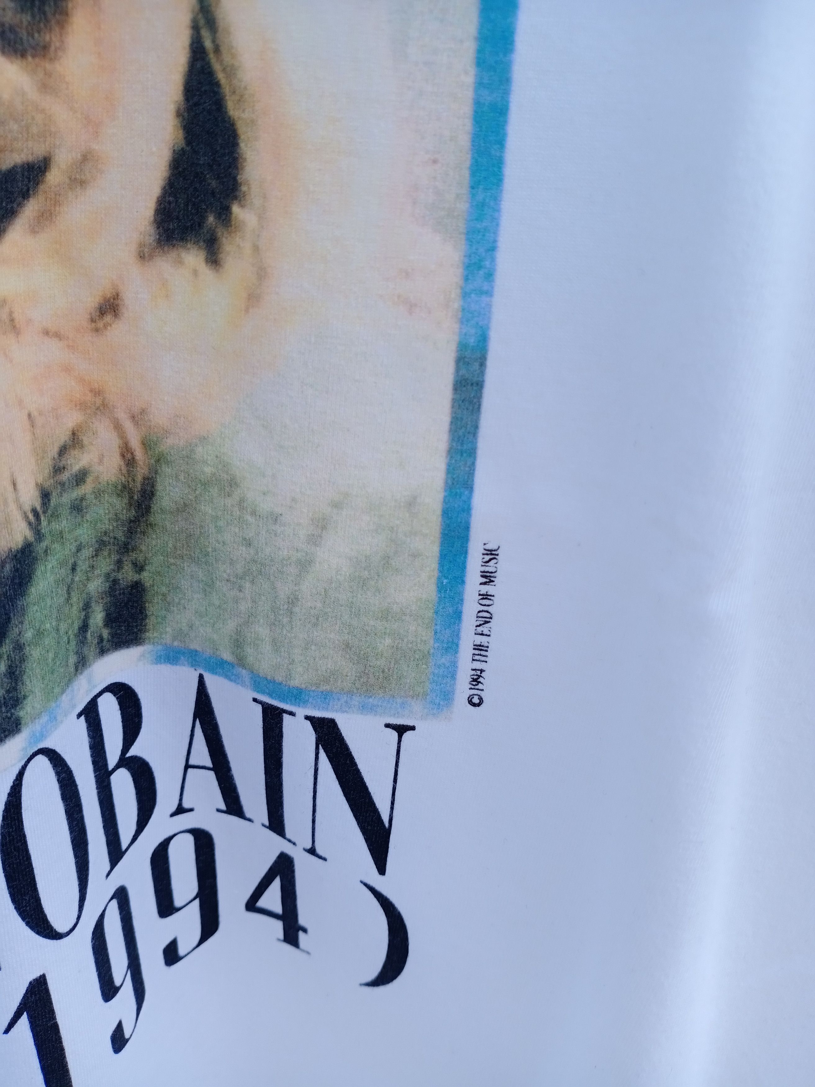 Band Tees Kurt Cobain Memorial Art Nirvana 1967-1994 Tshirt Repro Size US M / EU 48-50 / 2 - 3 Thumbnail