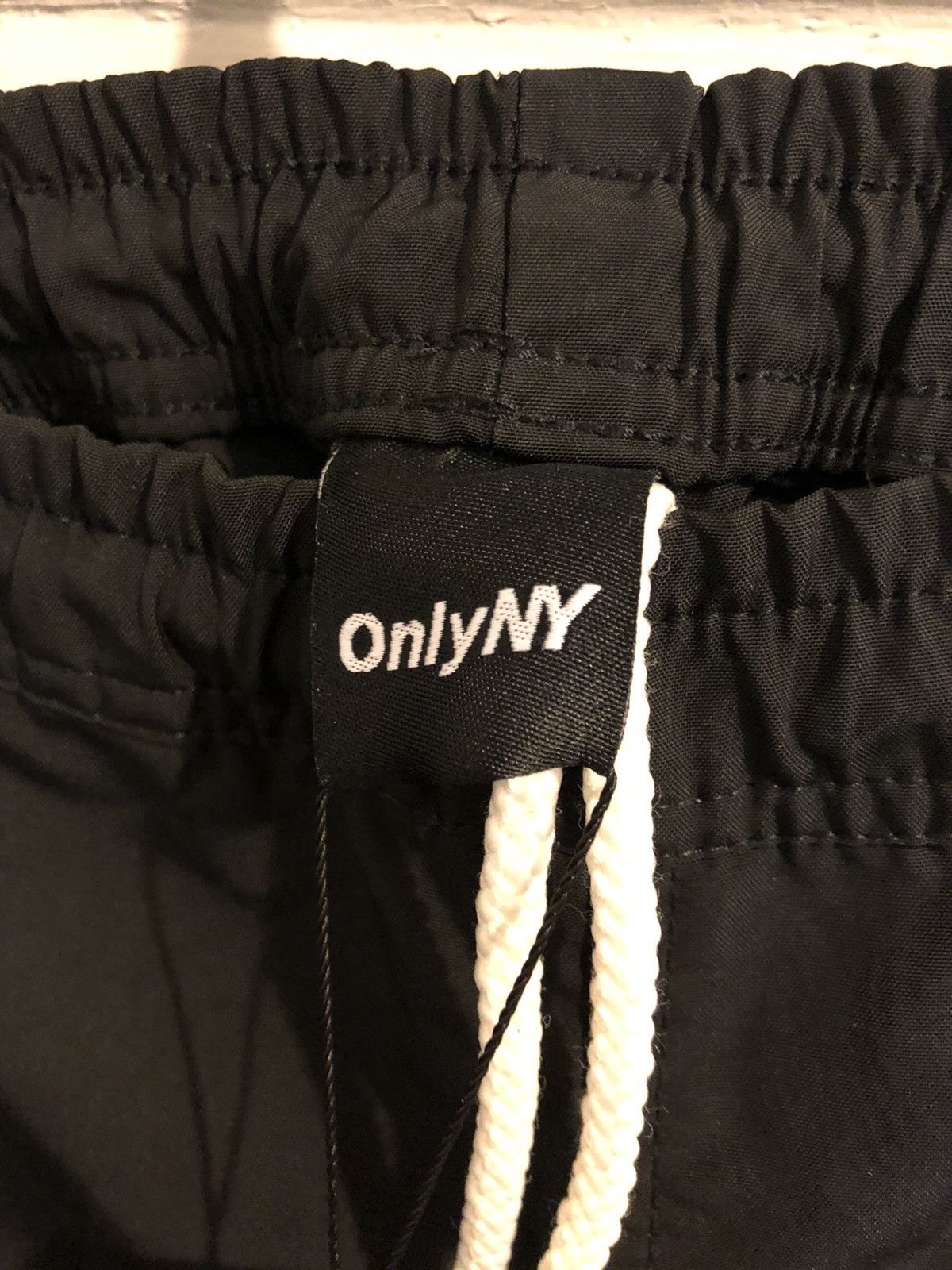 Only NY Only NY track pants size small Size US 32 / EU 48 - 4 Thumbnail