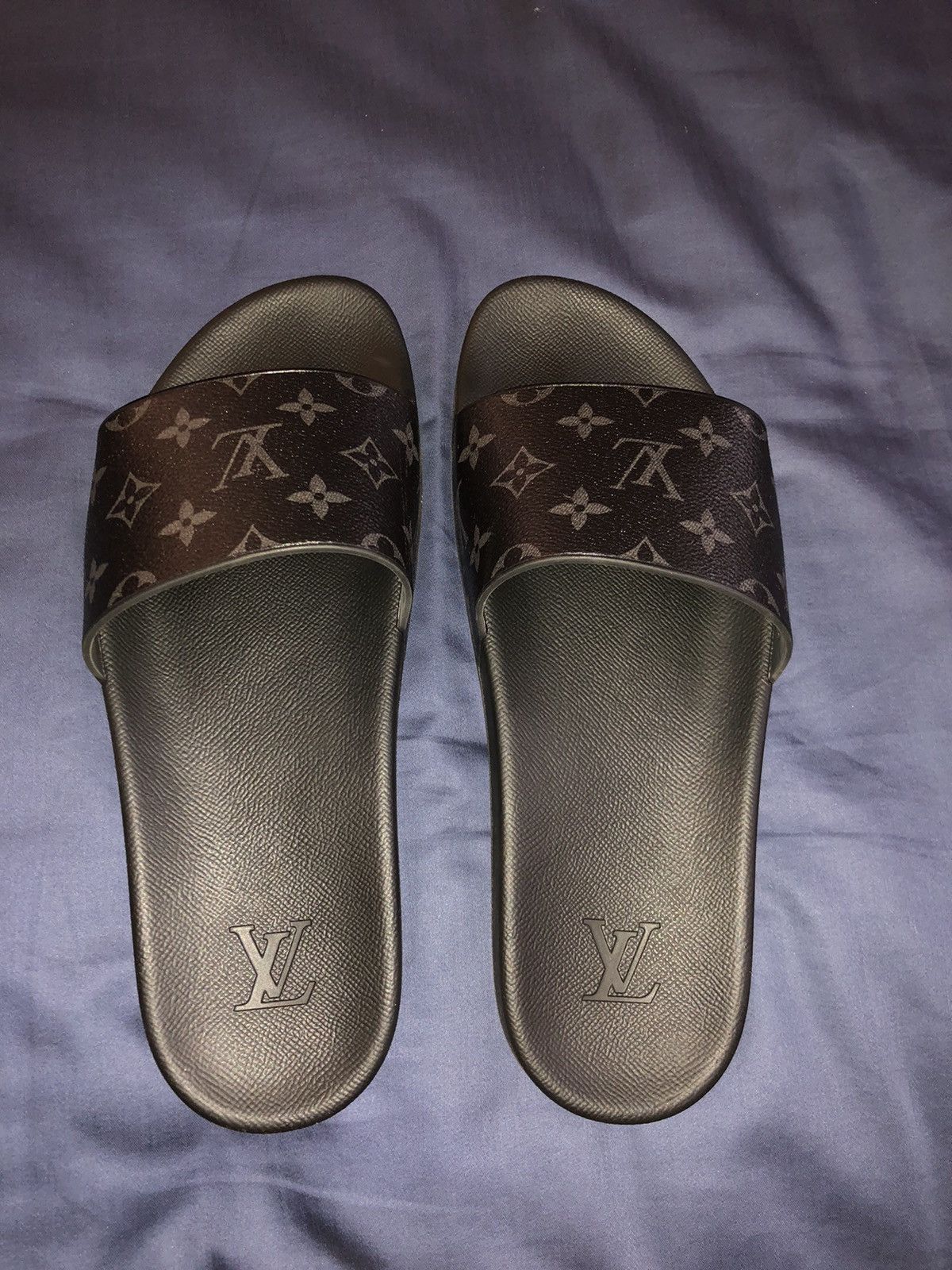 Louis Vuitton Louis Vuitton Monogram slides | Grailed