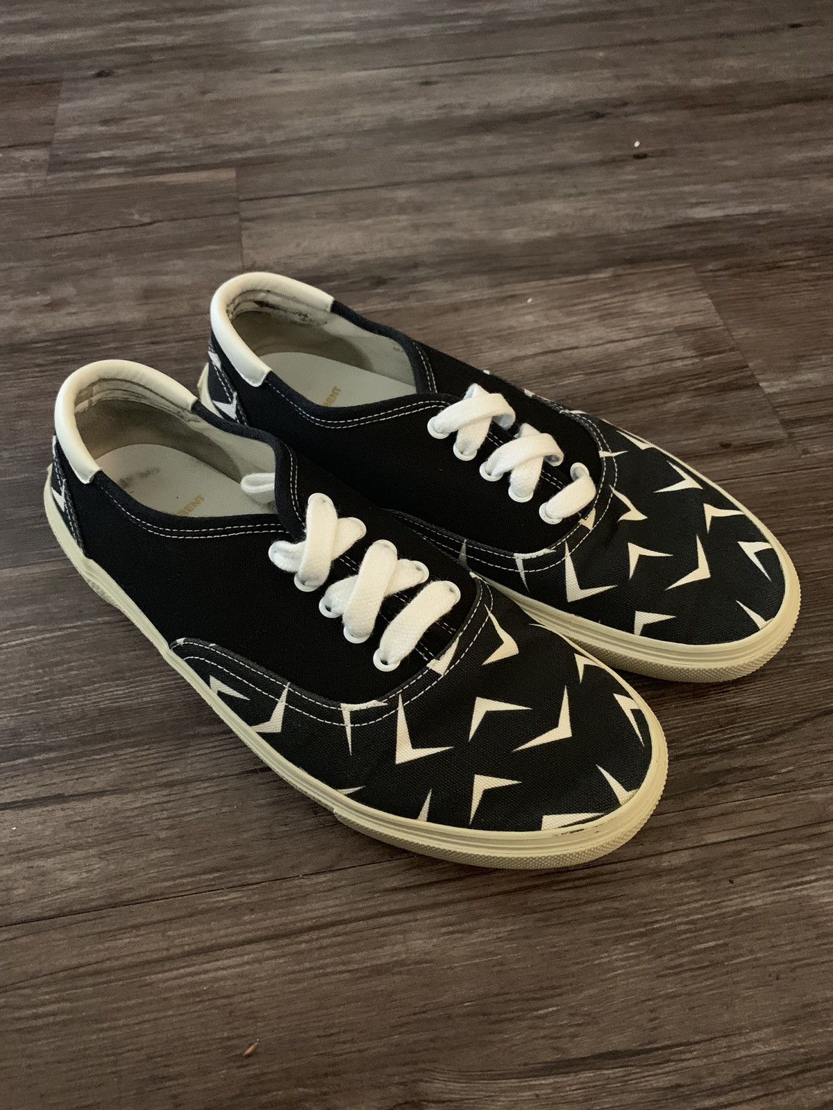 Saint Laurent Paris Saint Laurent Boomerang Skates Size US 8 / EU 41 - 1 Thumbnail