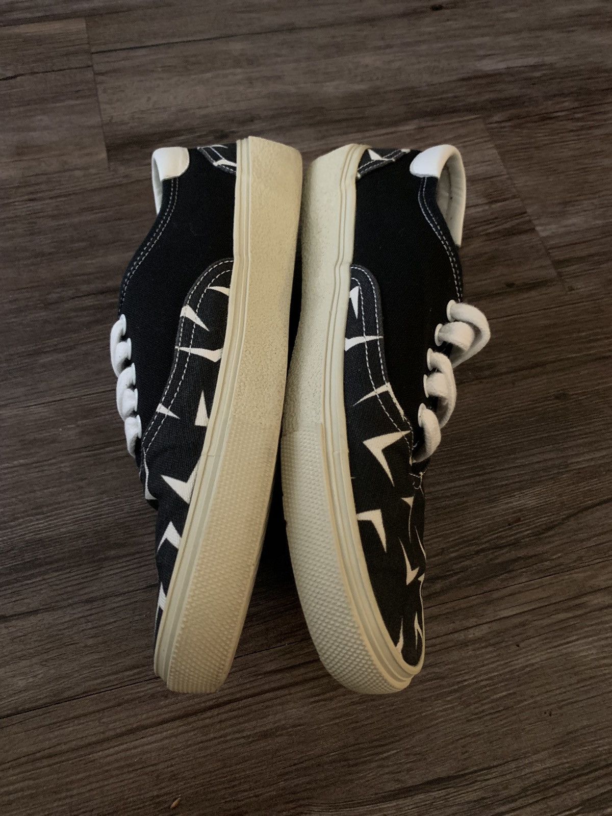 Saint Laurent Paris Saint Laurent Boomerang Skates Size US 8 / EU 41 - 3 Thumbnail