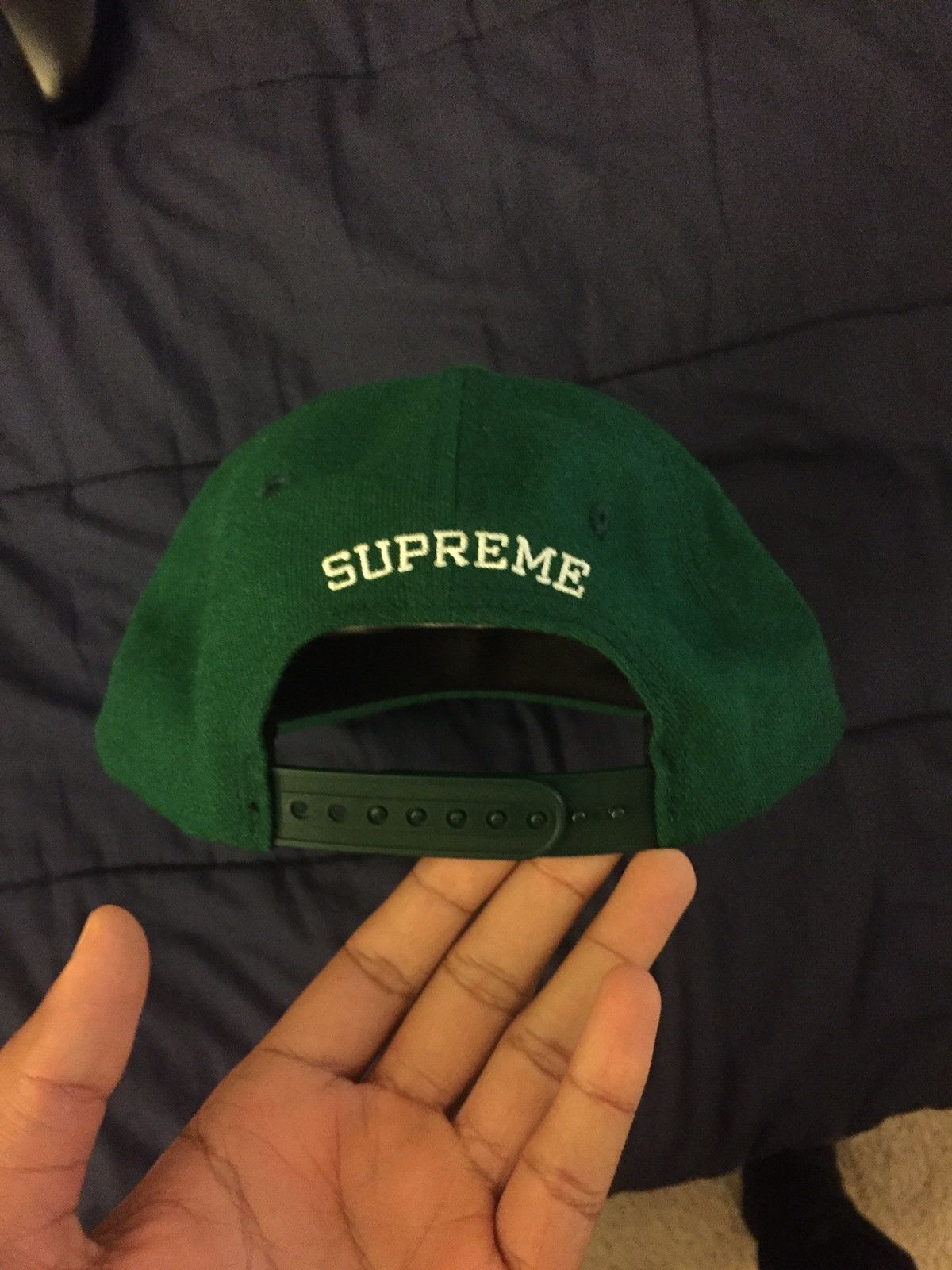 Supreme World Famous 6-Panel Size ONE SIZE - 2 Preview