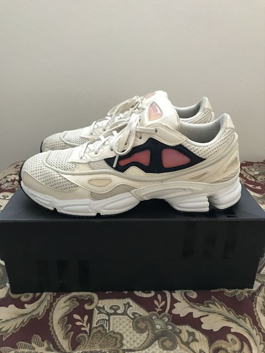 Ozweego 2 cream online