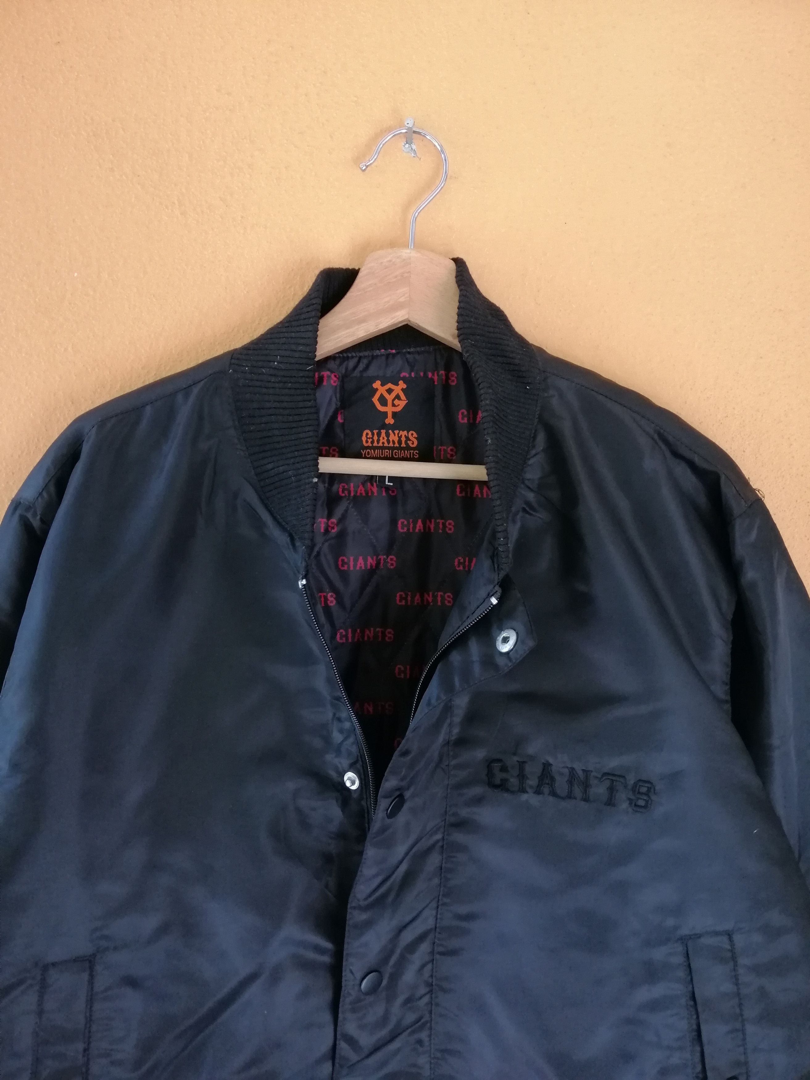 MLB × NFL × Vintage Vintage 90s New York Giants Yomiuri Giants jacket Size US L / EU 52-54 / 3 - 7 Thumbnail