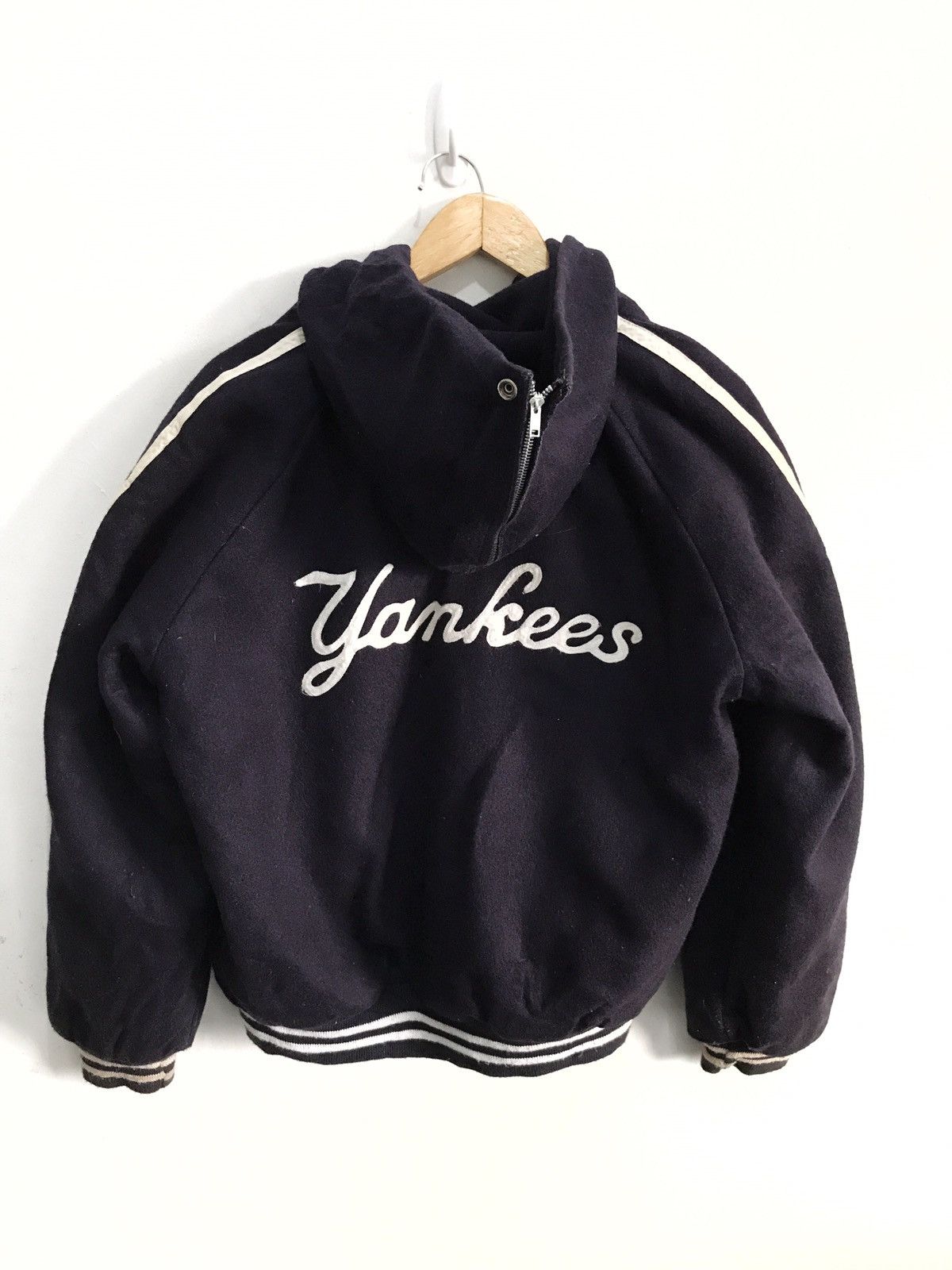 New York Yankees New York Yankees Made In USA Size Large Wool Zipper Jacket Size US L / EU 52-54 / 3 - 2 Thumbnail