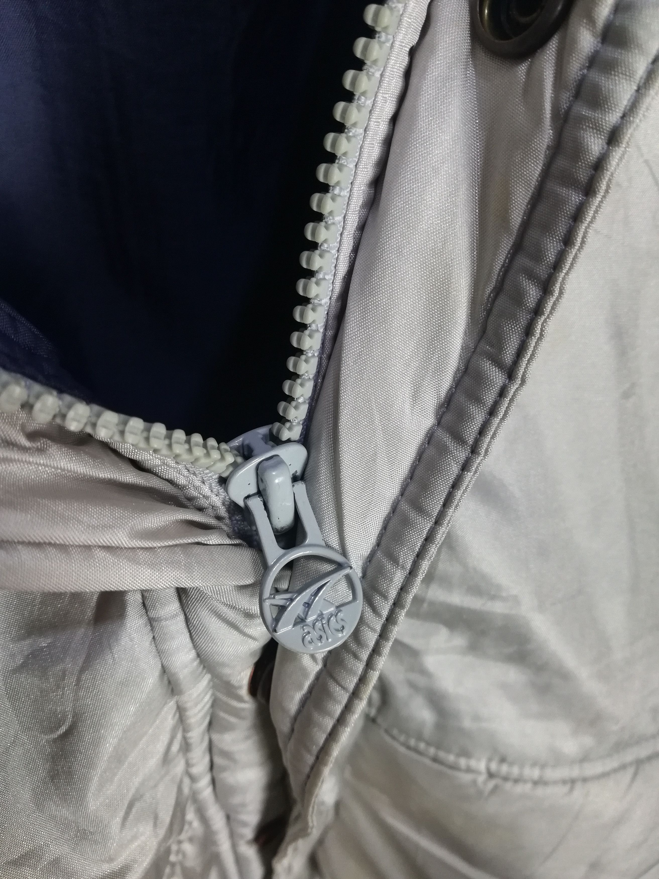 Asics vintage asics jacket with hoodie made in japan Size US M / EU 48-50 / 2 - 4 Thumbnail