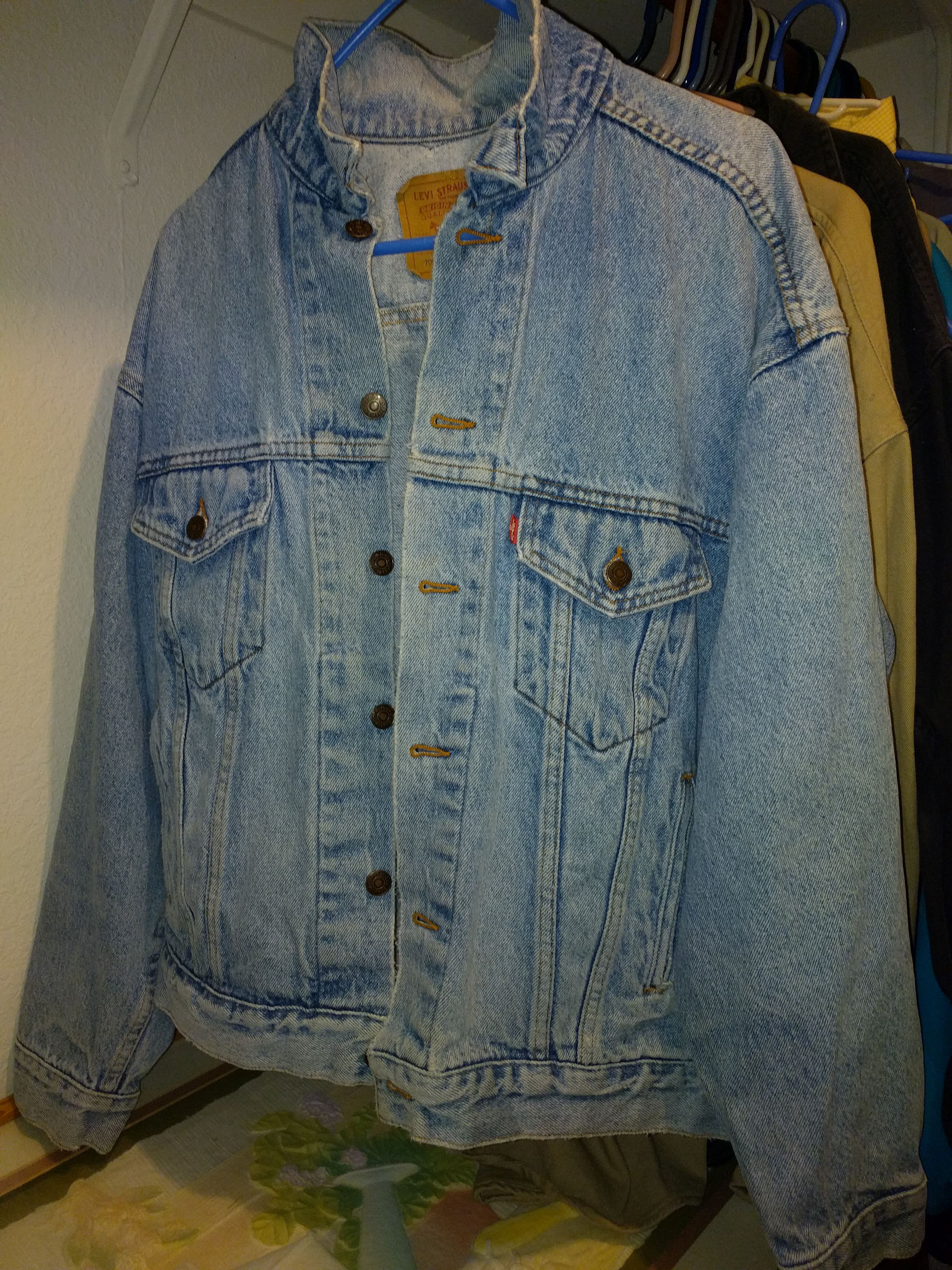 Levi's Vintage Denim Jean Jacket big E red tab Size US L / EU 52-54 / 3 - 1 Thumbnail
