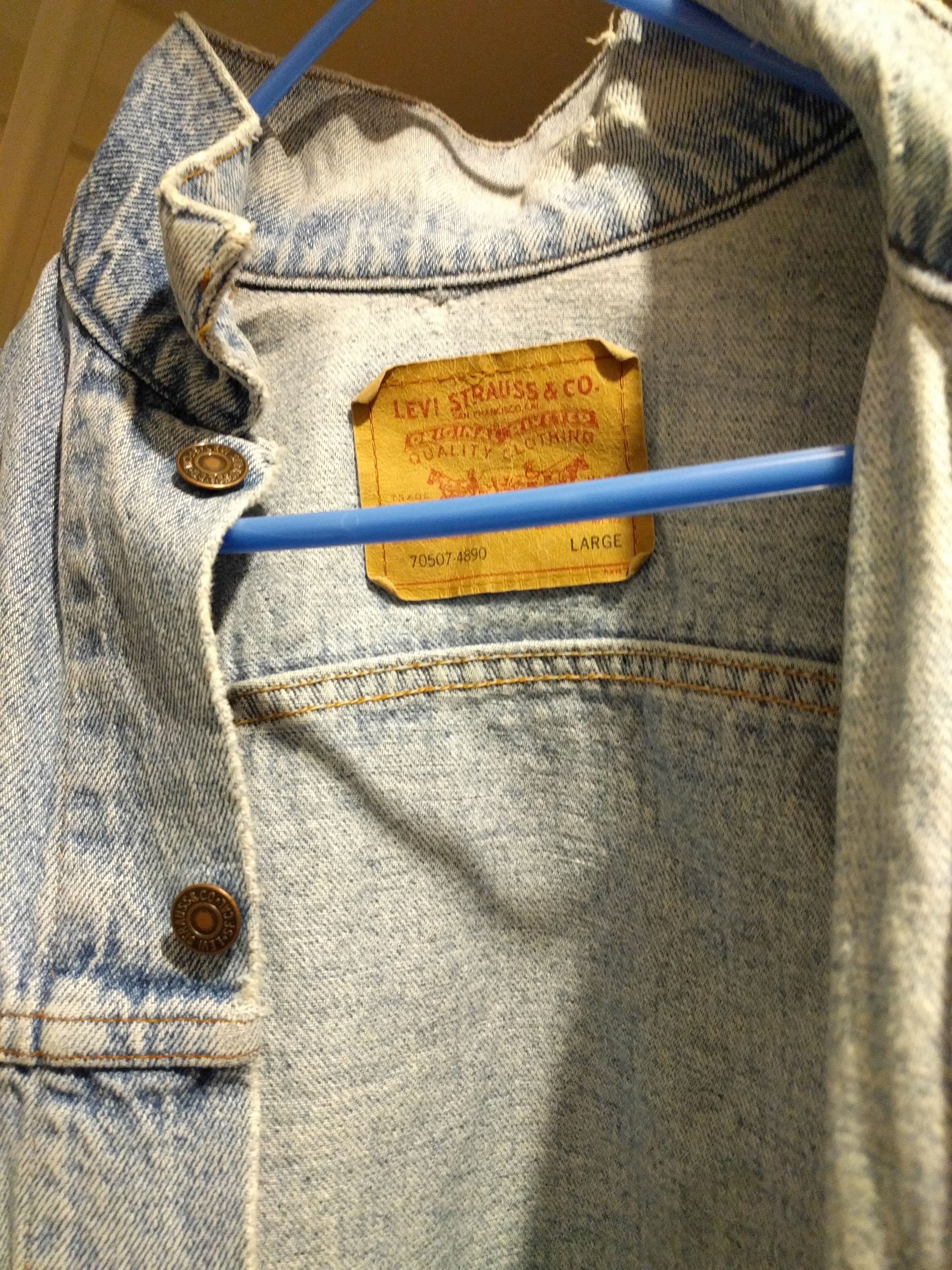 Levi's Vintage Denim Jean Jacket big E red tab Size US L / EU 52-54 / 3 - 7 Thumbnail