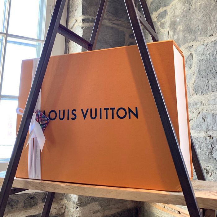 Louis Vuitton Keepall Bandoulière Hot Monogram 50 Pink Mesh Weekend/Travel  Bag - Tradesy