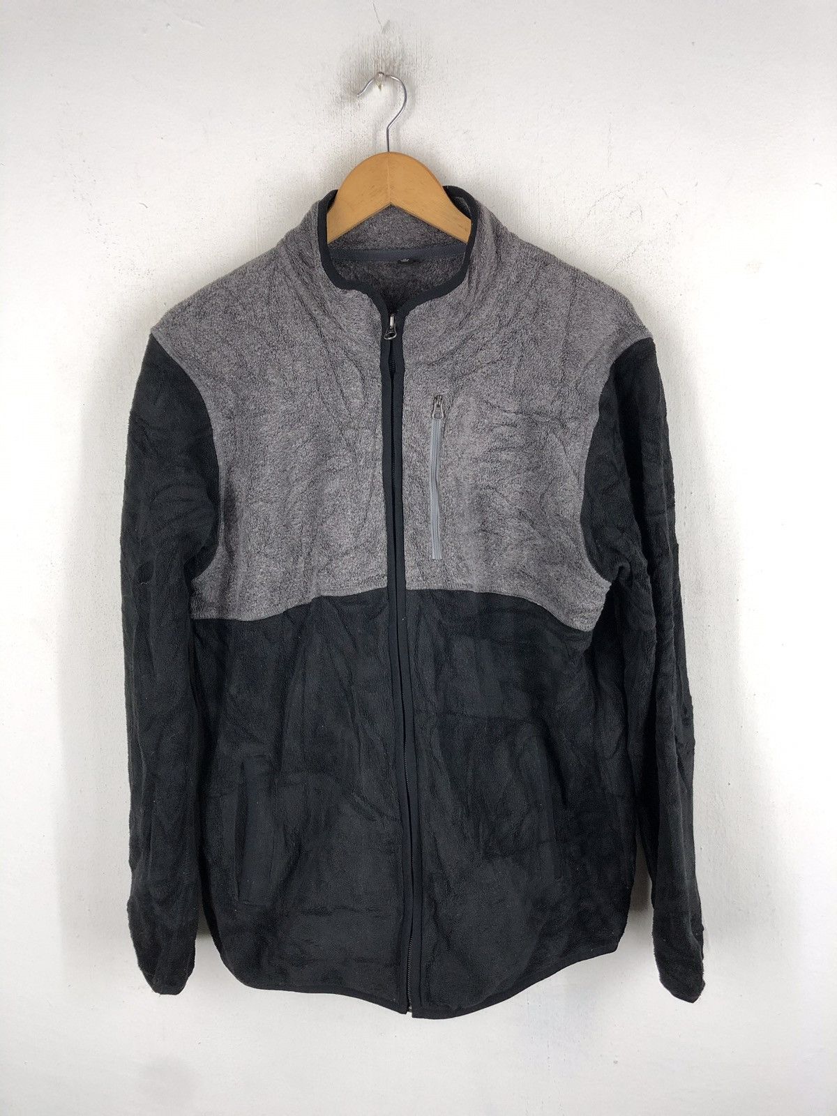 Japanese Brand × Uniqlo Uniqlo micro fleece jacket Size US XL / EU 56 / 4 - 1 Thumbnail