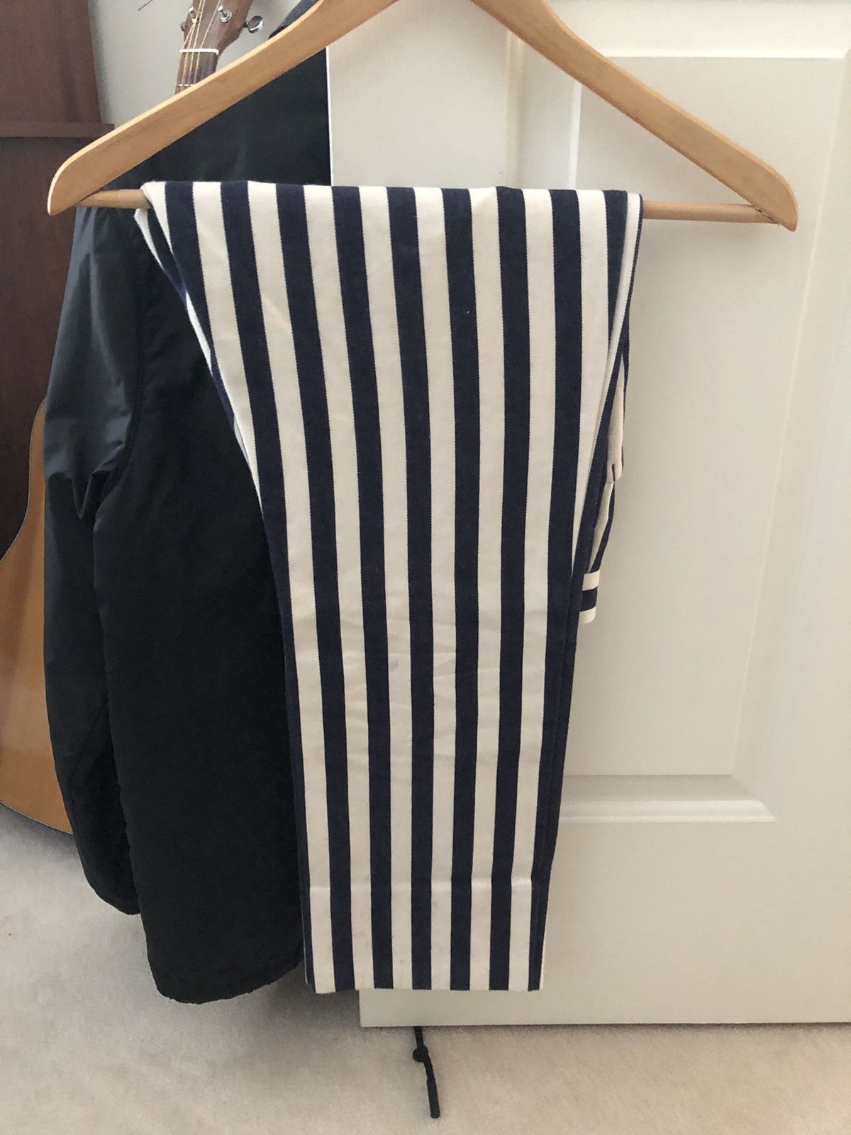 Image of Gucci Navy/cream Striped Pants, Men's (Size 30)