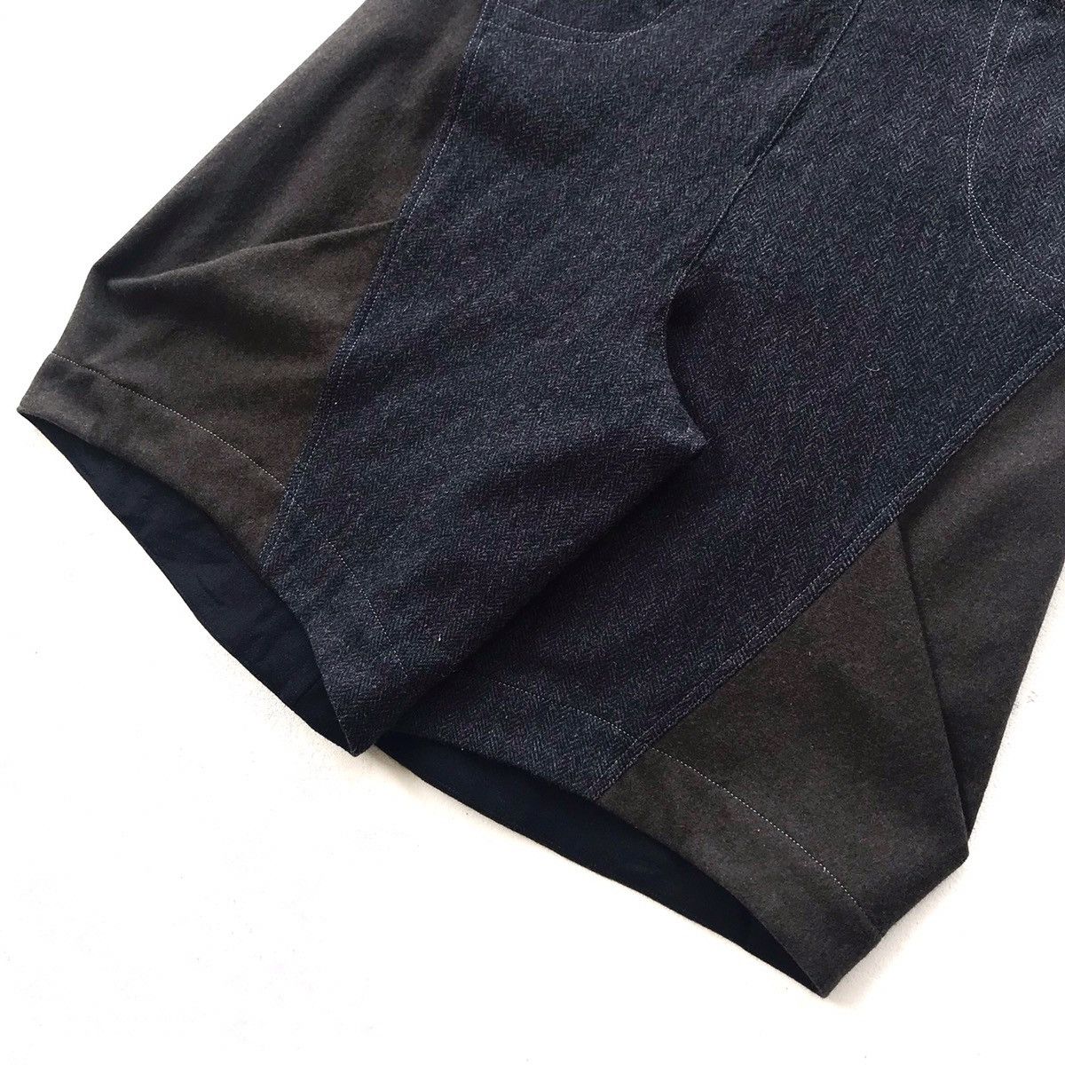 Japanese Brand Japan CUBE Herringbone Twill Wool Blend Baggy Cropped Pant Size US 30 / EU 46 - 8 Thumbnail