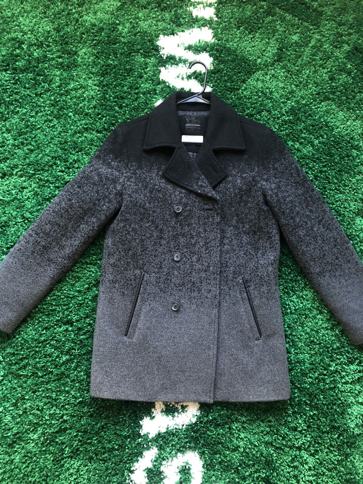 Calvin Klein Calvin Klein Ombré Peacoat Size US M / EU 48-50 / 2 - 1 Thumbnail