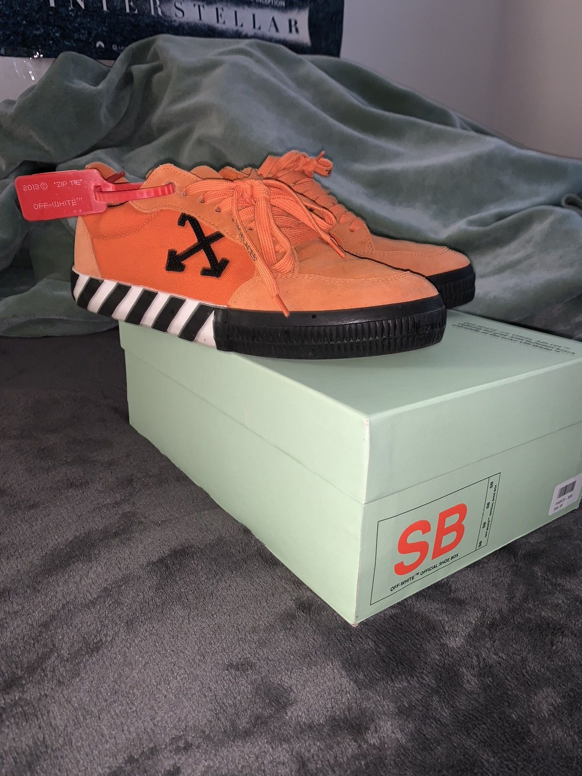 Vulc Low-Top Orange Black Lifestyle Orange