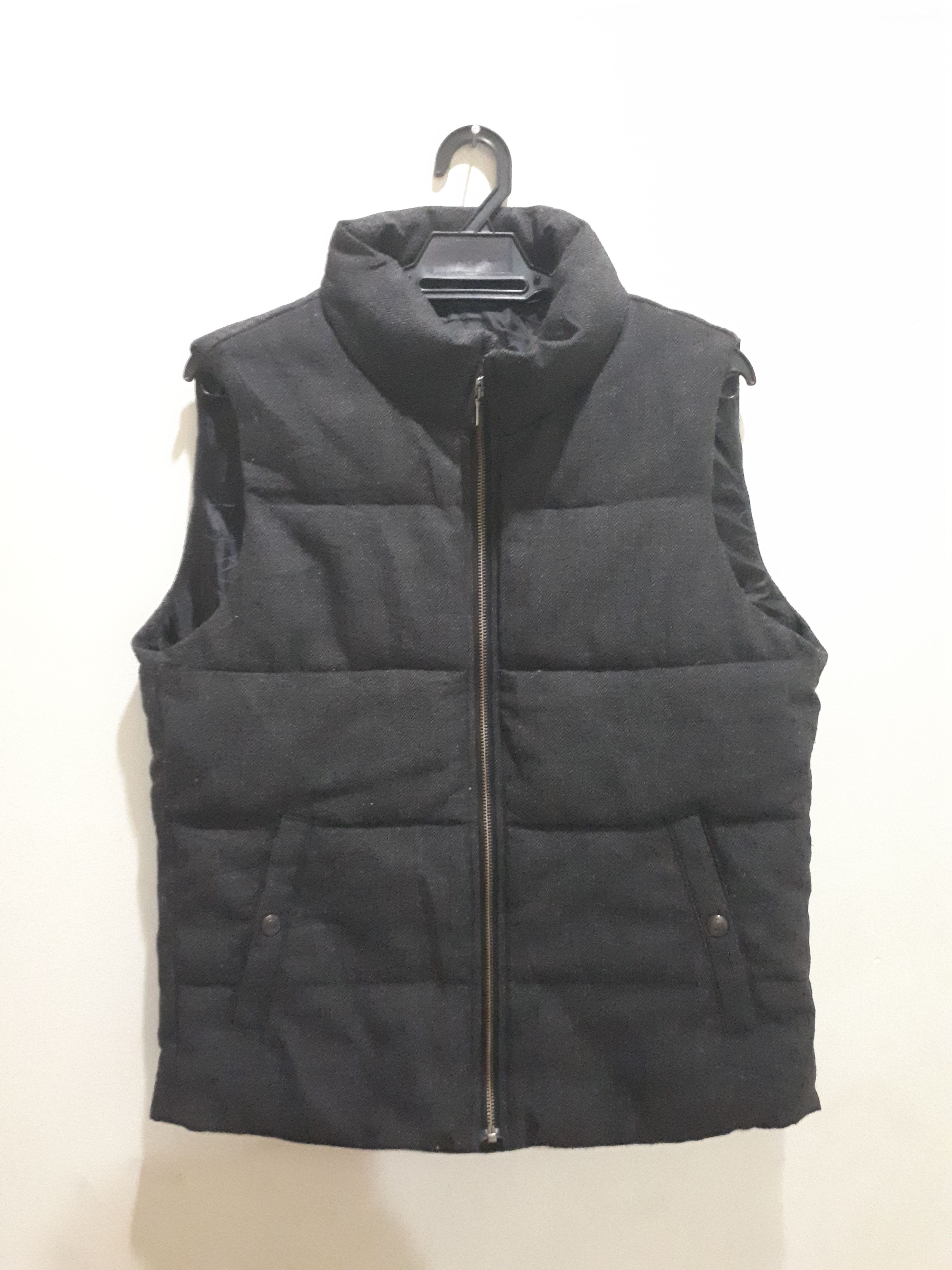 Uniqlo Uniqlo Puffer Vests | Grailed