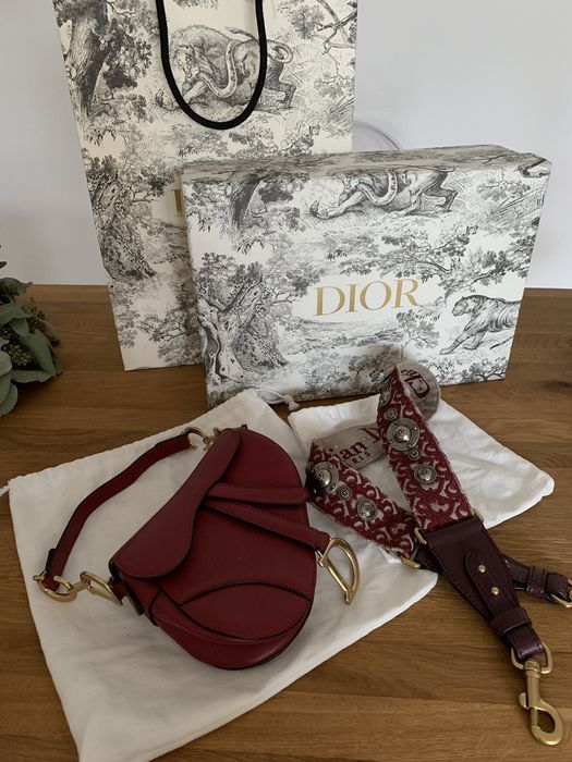 Dior cherry red online saddle bag