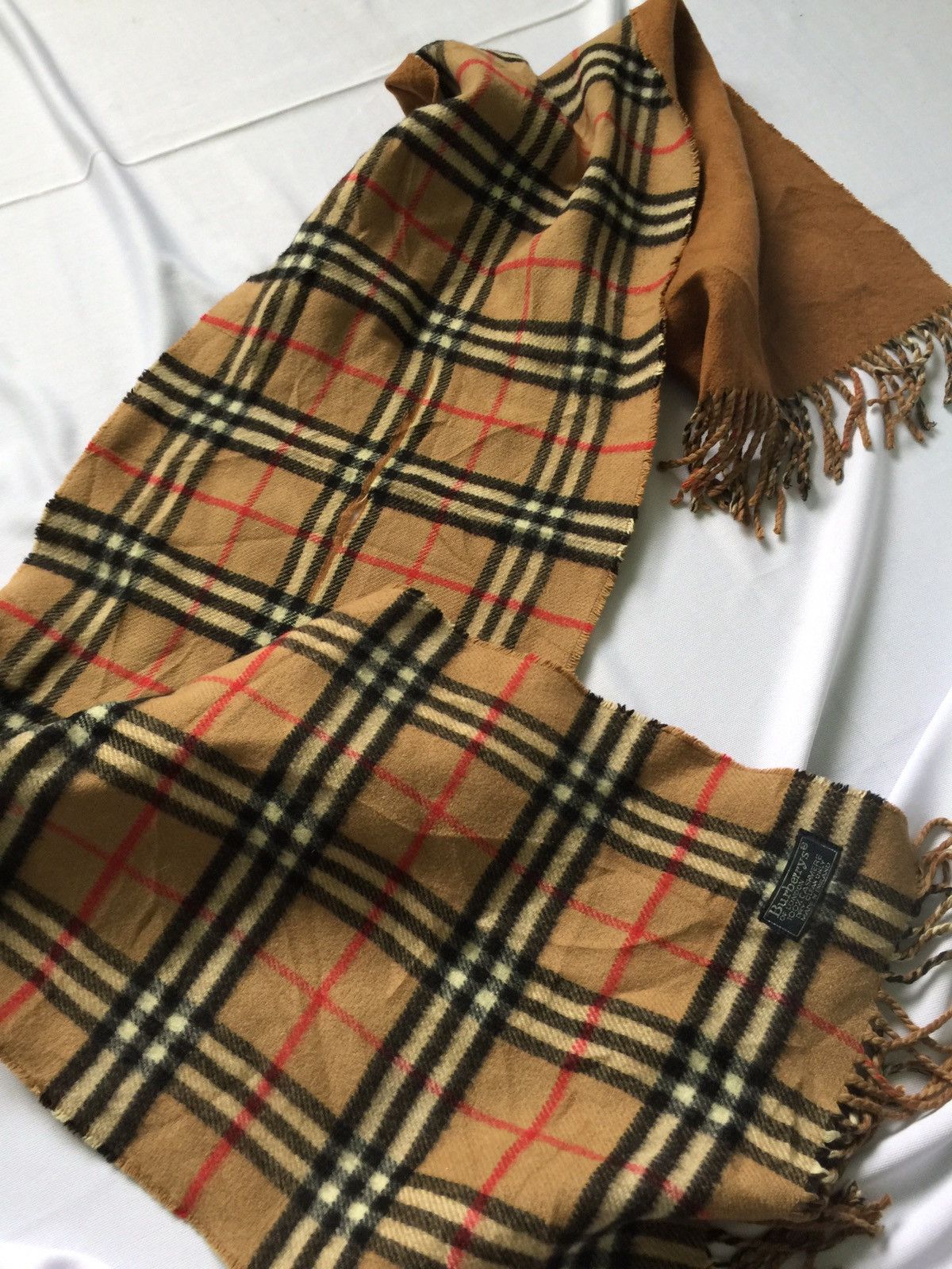 Burberry × Vintage Burberrys of London nova Check muffler 100% cashmere Size ONE SIZE - 6 Thumbnail