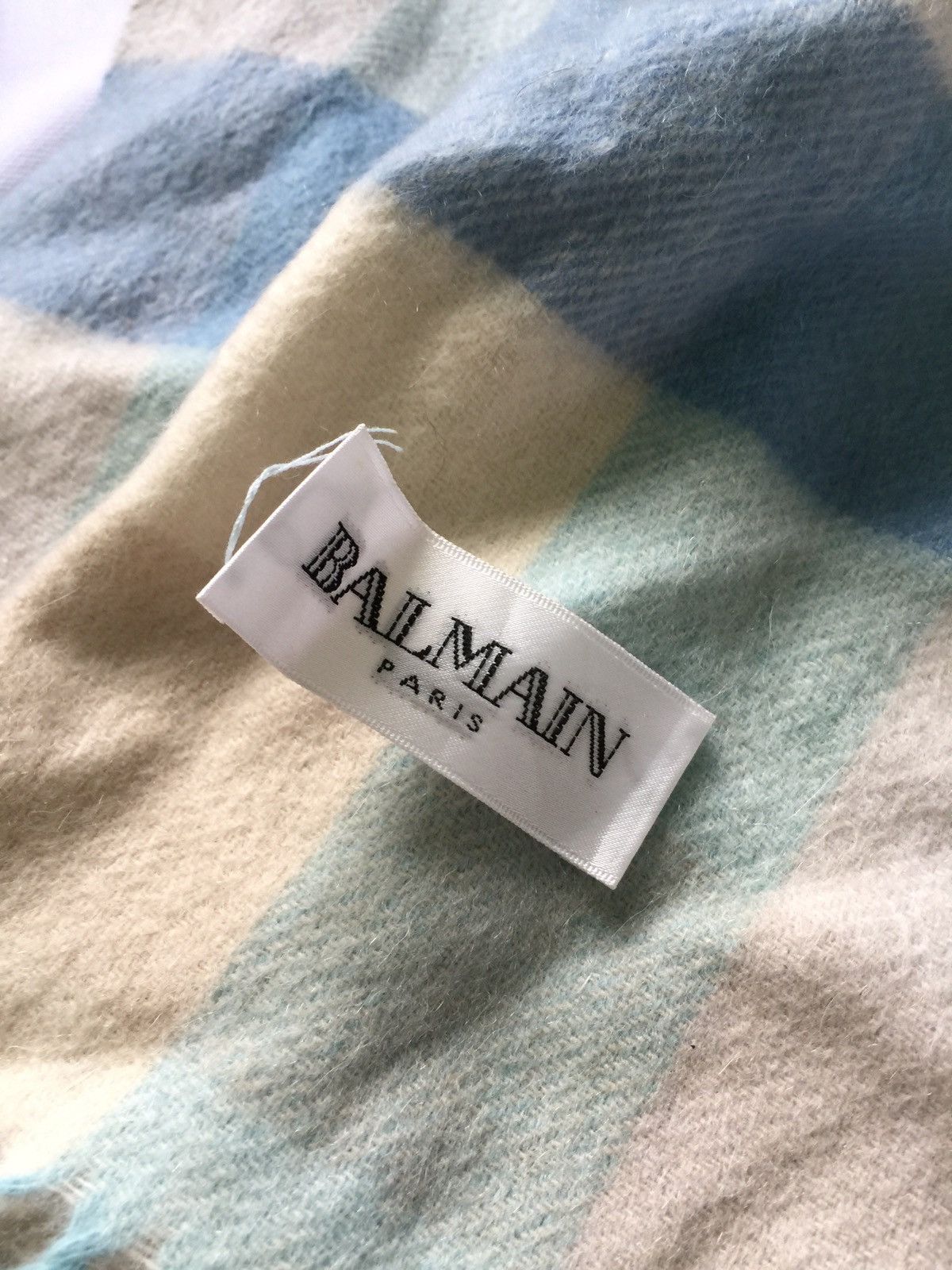 Balmain Balmain Scarf / Muffler / Cashmere Size ONE SIZE - 5 Thumbnail