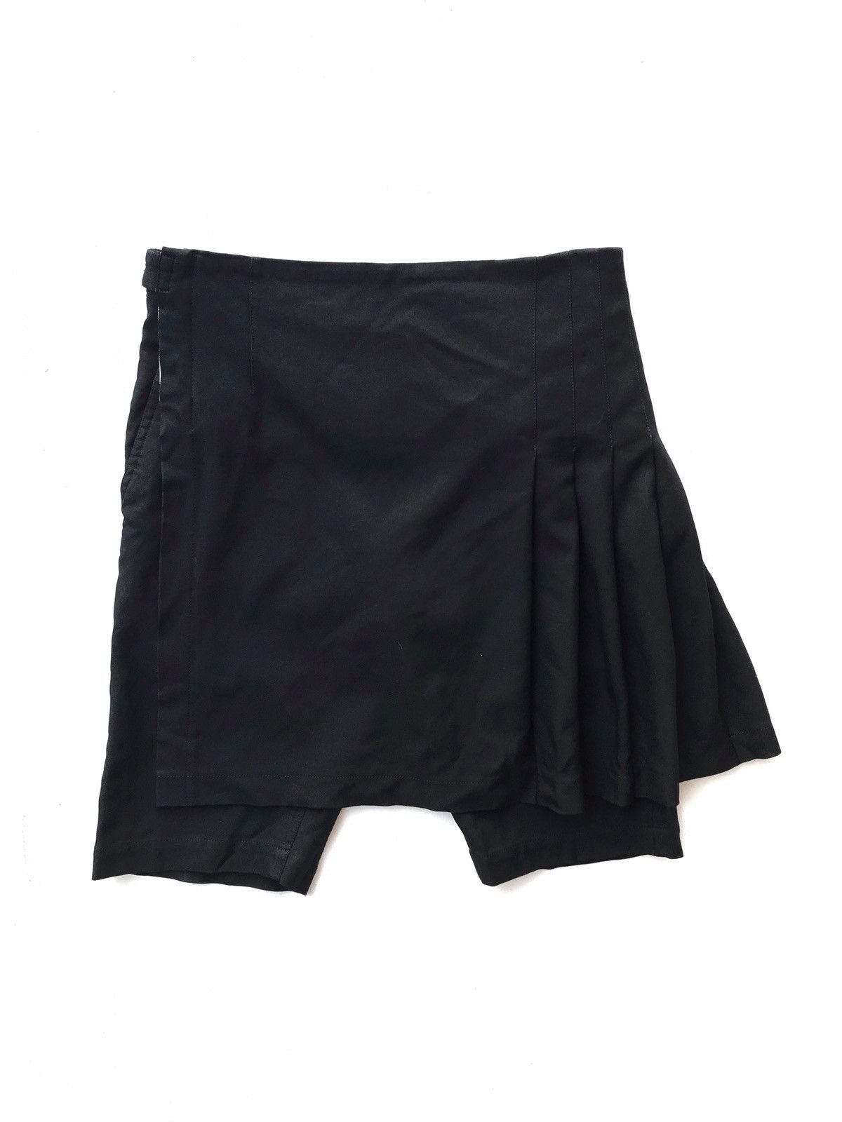 Comme des Garcons AD2012 Men’s BLACK CDG Side Pleated Kilt Back Buckle Short Size US 30 / EU 46 - 2 Thumbnail